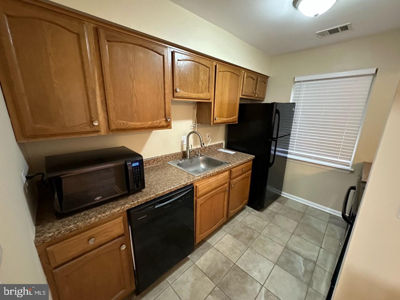 TERRACE TOWNE HOMES OF GUNSTON - Residential Lease