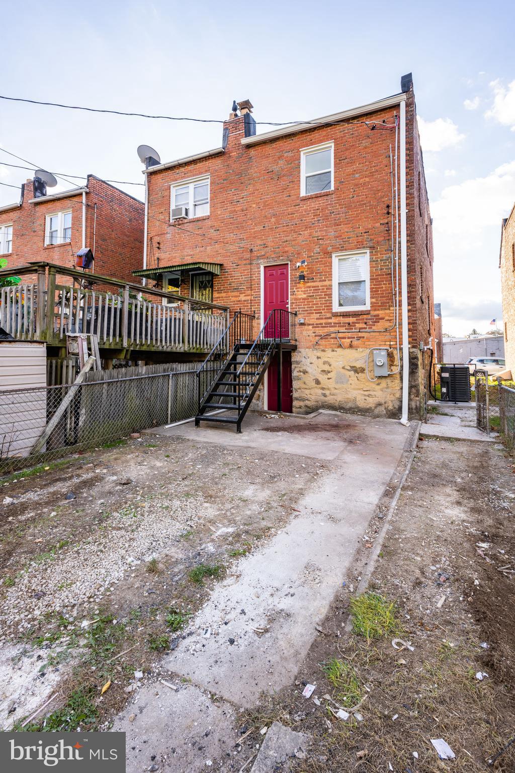 GOVANS - Residential