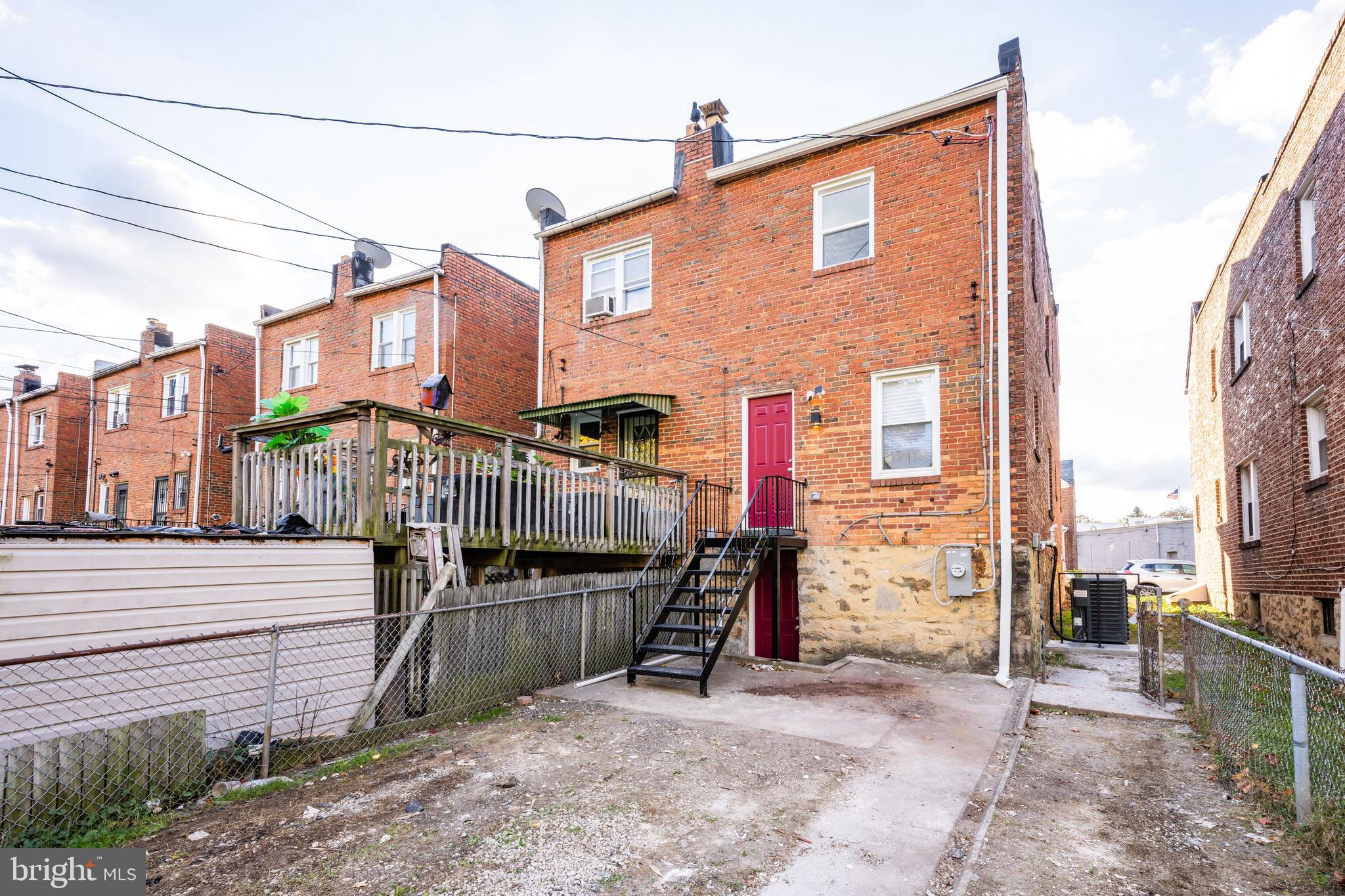 GOVANS - Residential