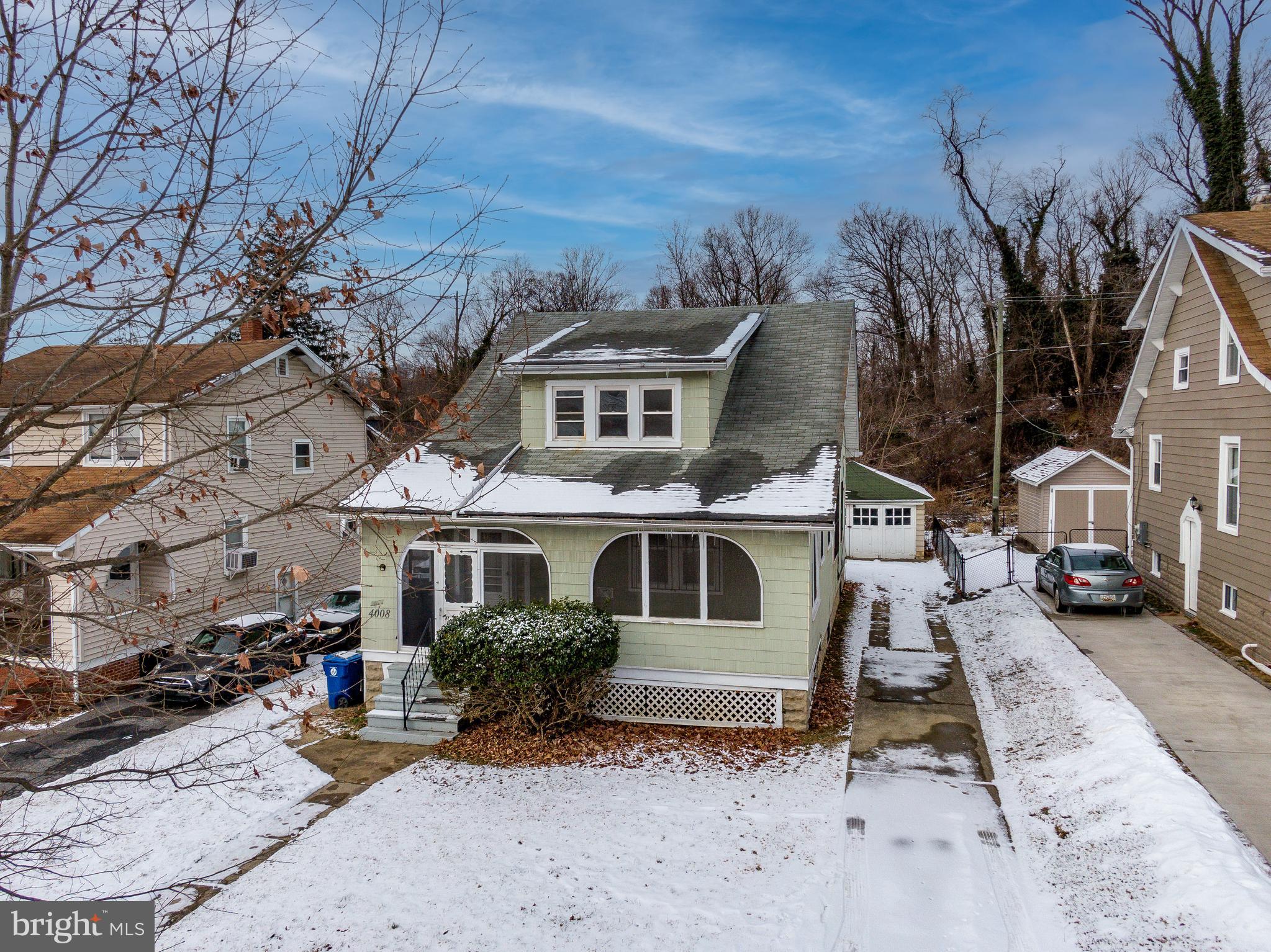 WINDSOR HILLS - Residential