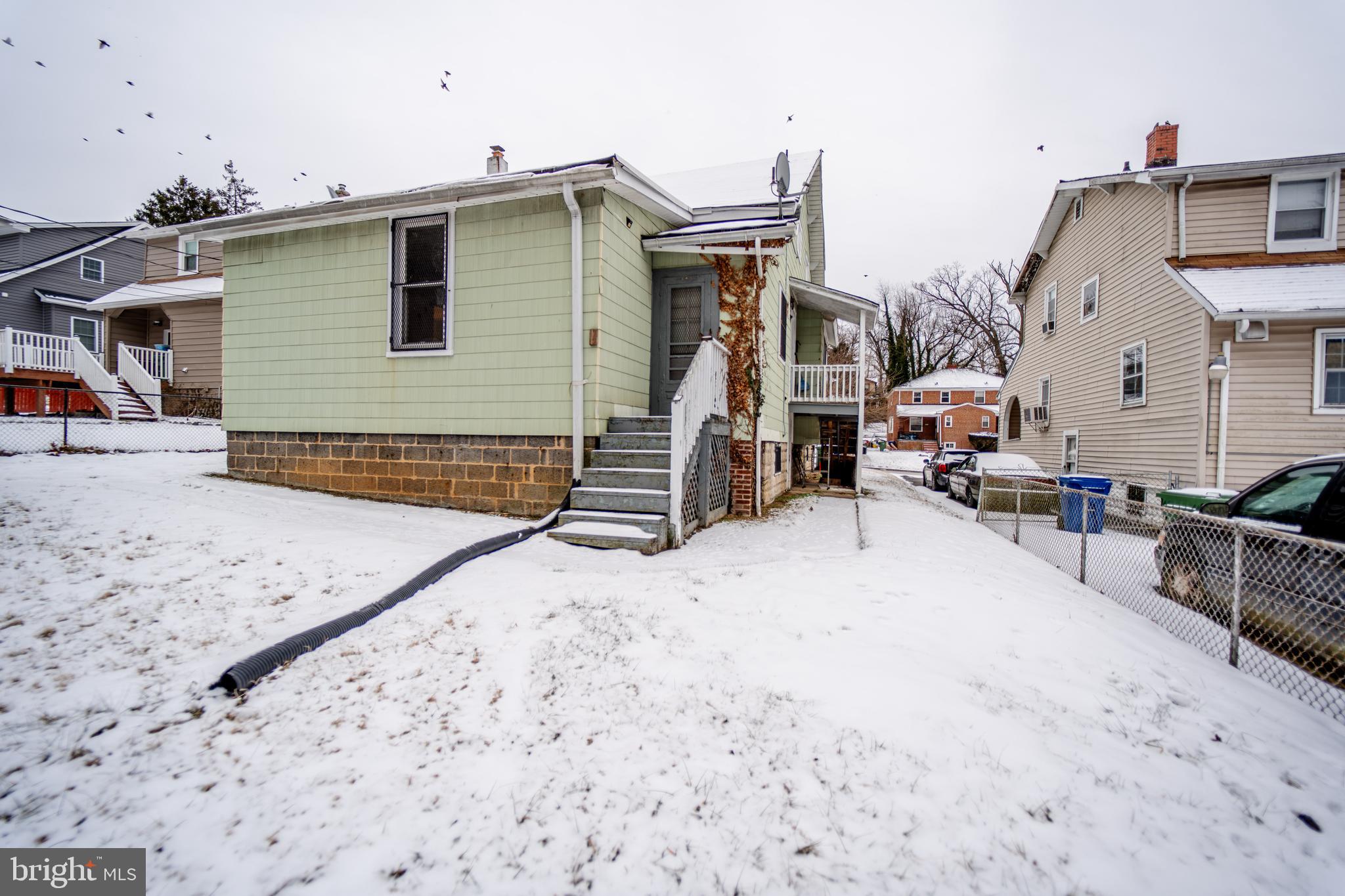 WINDSOR HILLS - Residential