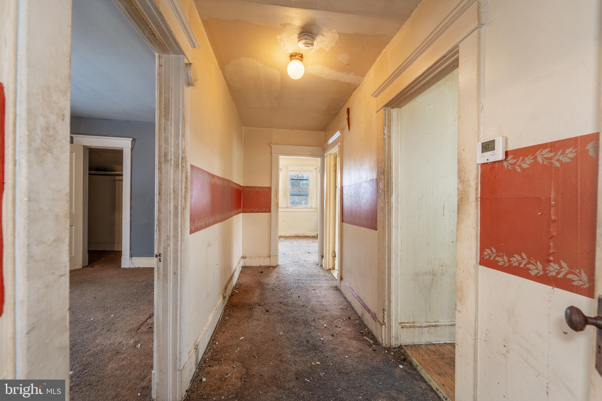 WINDSOR HILLS - Residential