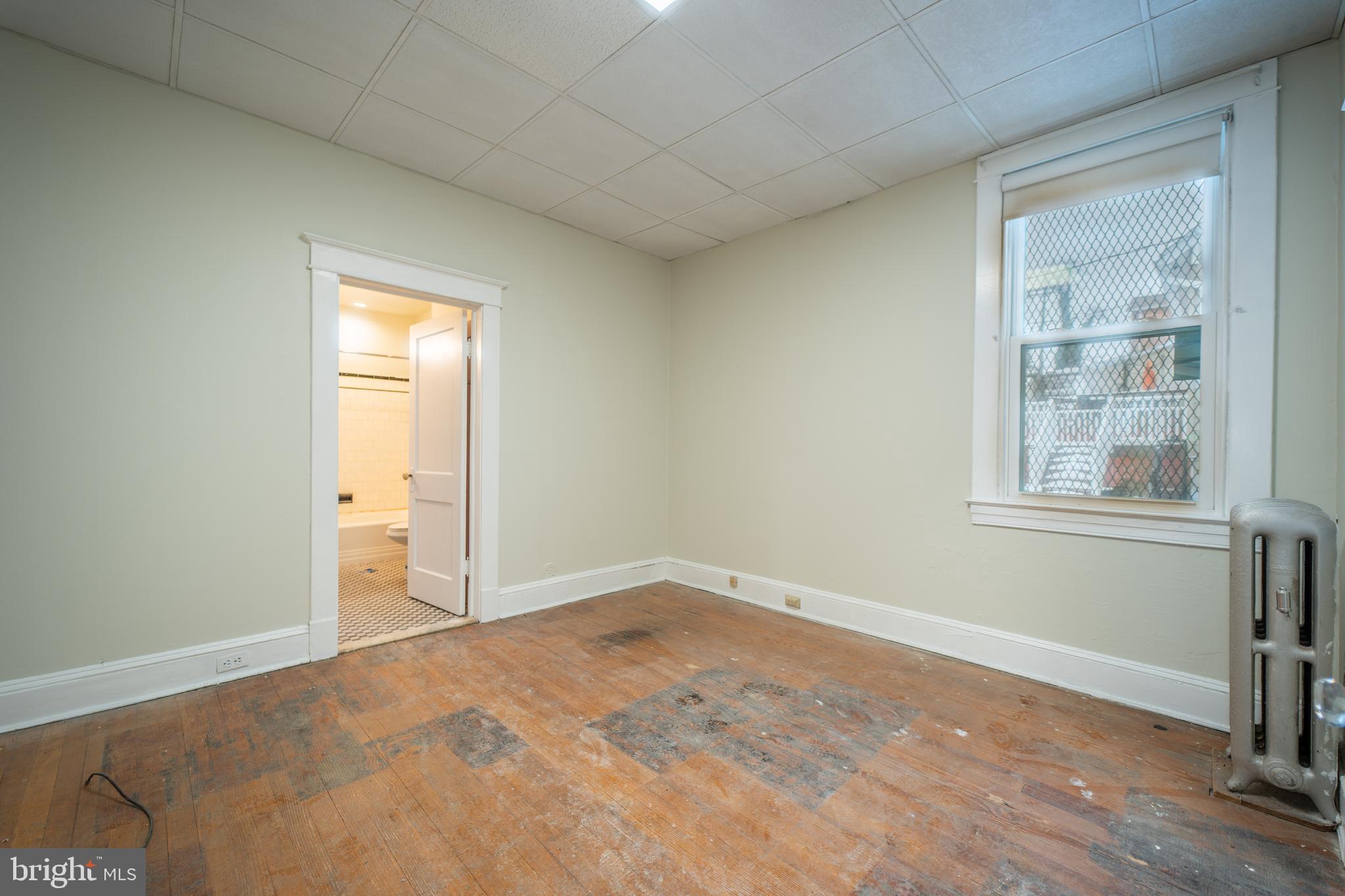 WINDSOR HILLS - Residential