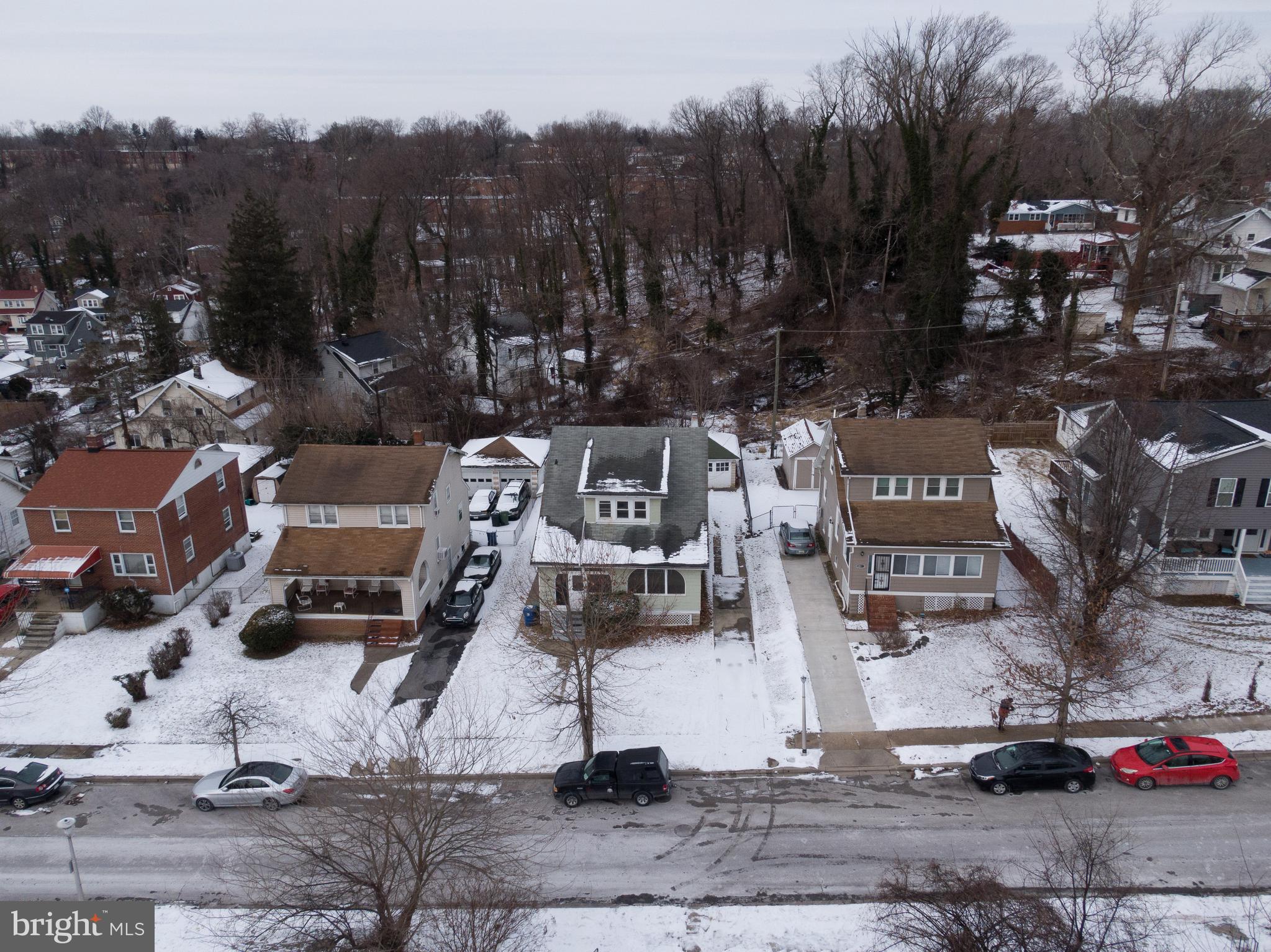 WINDSOR HILLS - Residential