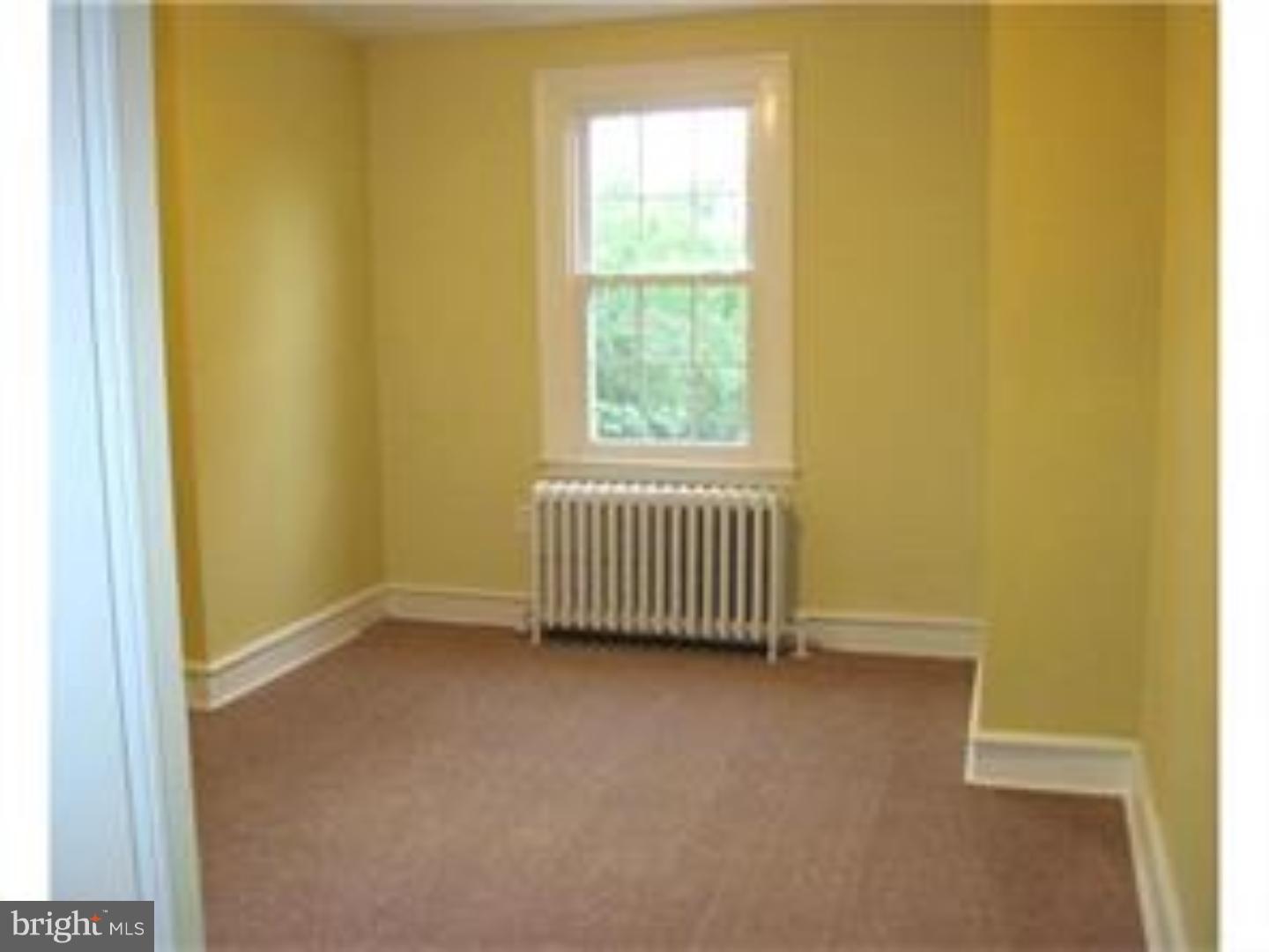 WEST OAK LANE - Residential