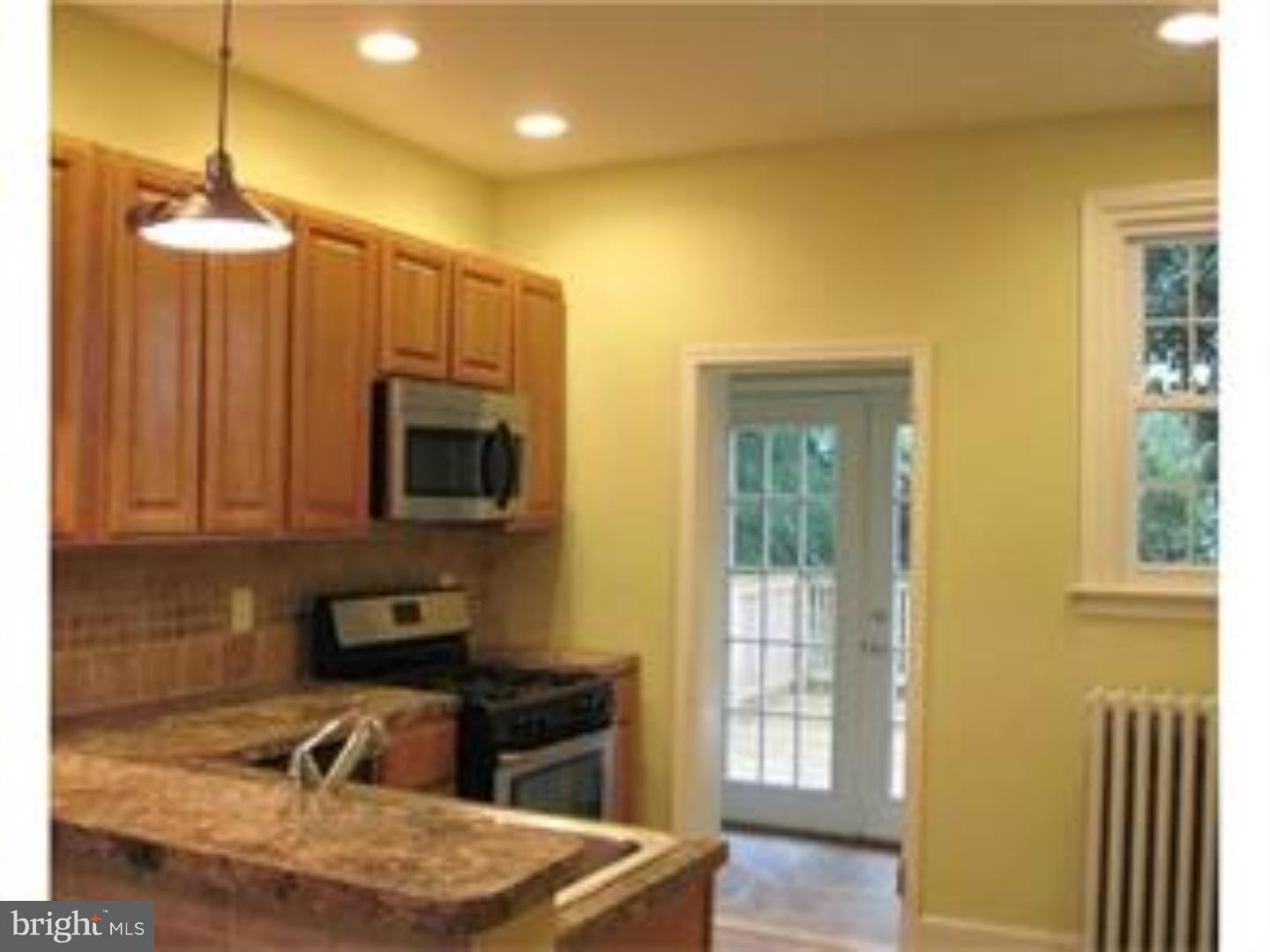 WEST OAK LANE - Residential