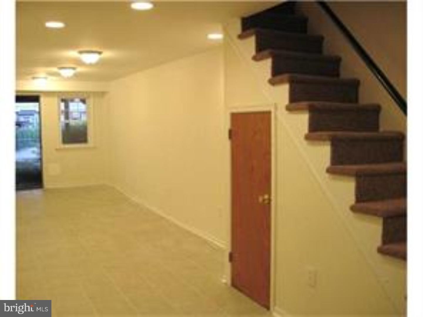 WEST OAK LANE - Residential