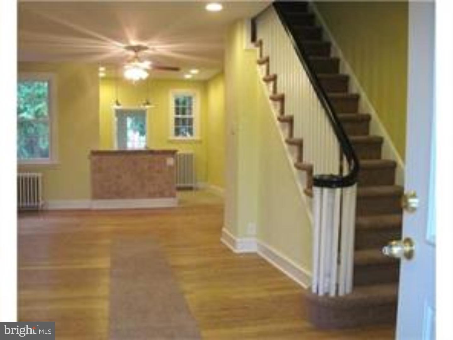 WEST OAK LANE - Residential