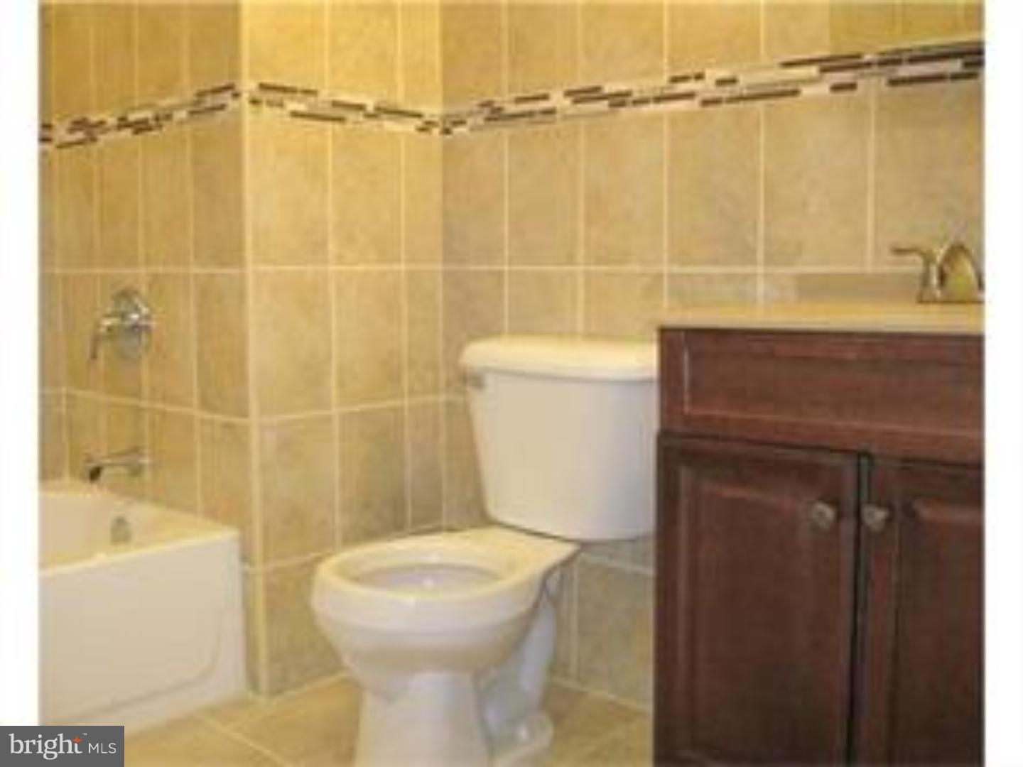 WEST OAK LANE - Residential