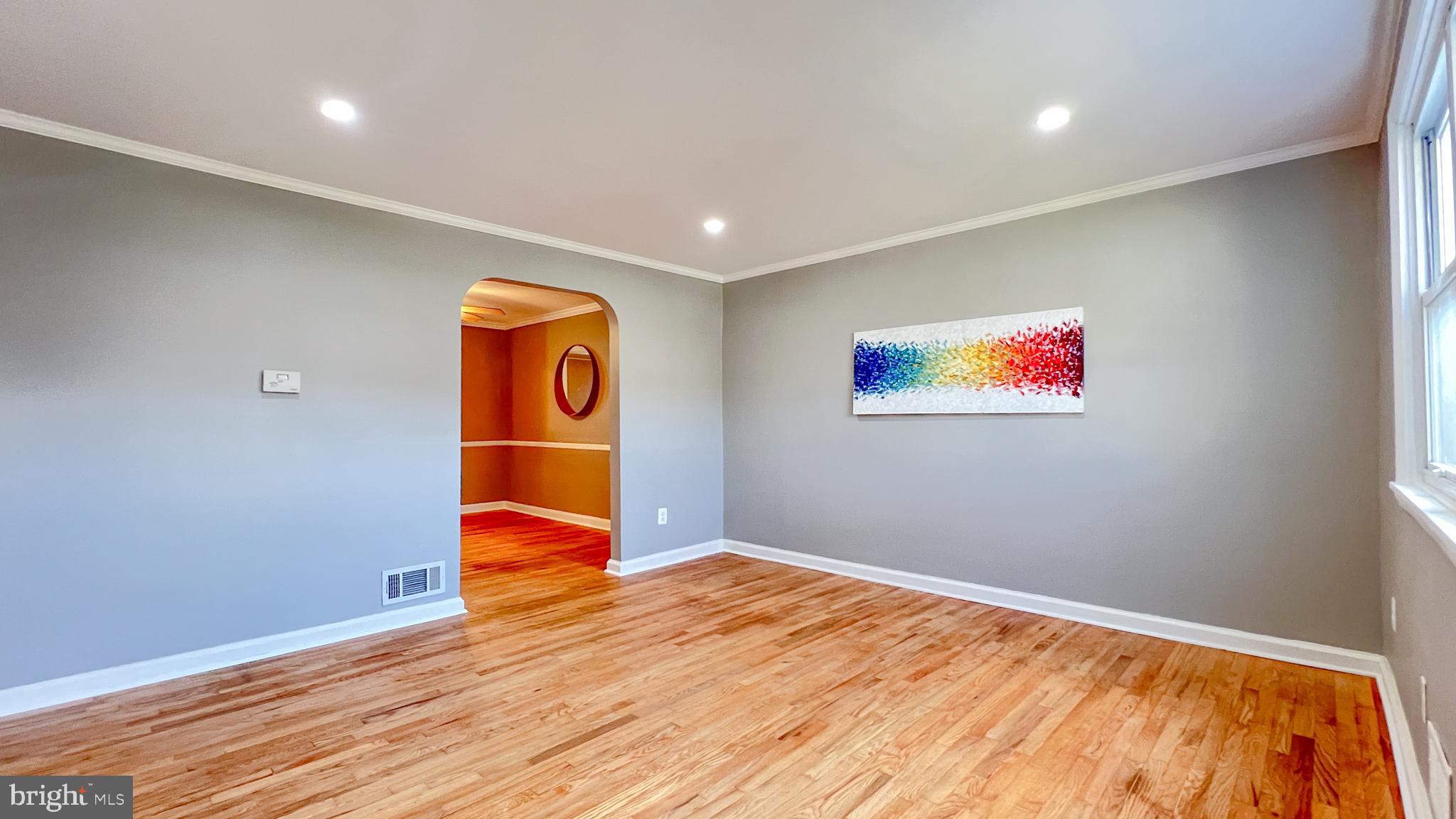 705 EASTSHIRE DRIVE