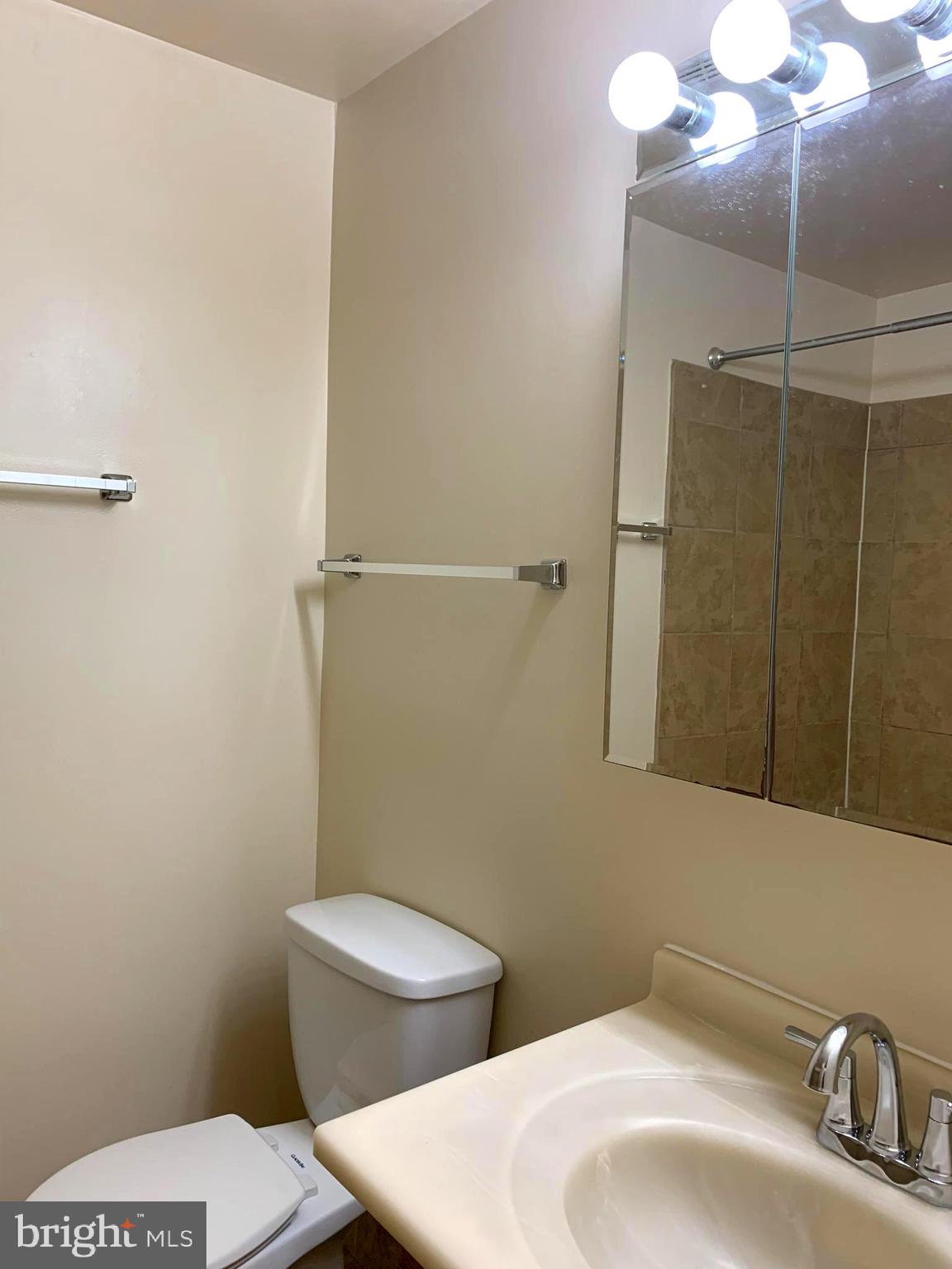 THE TIMBERS - Residential Lease