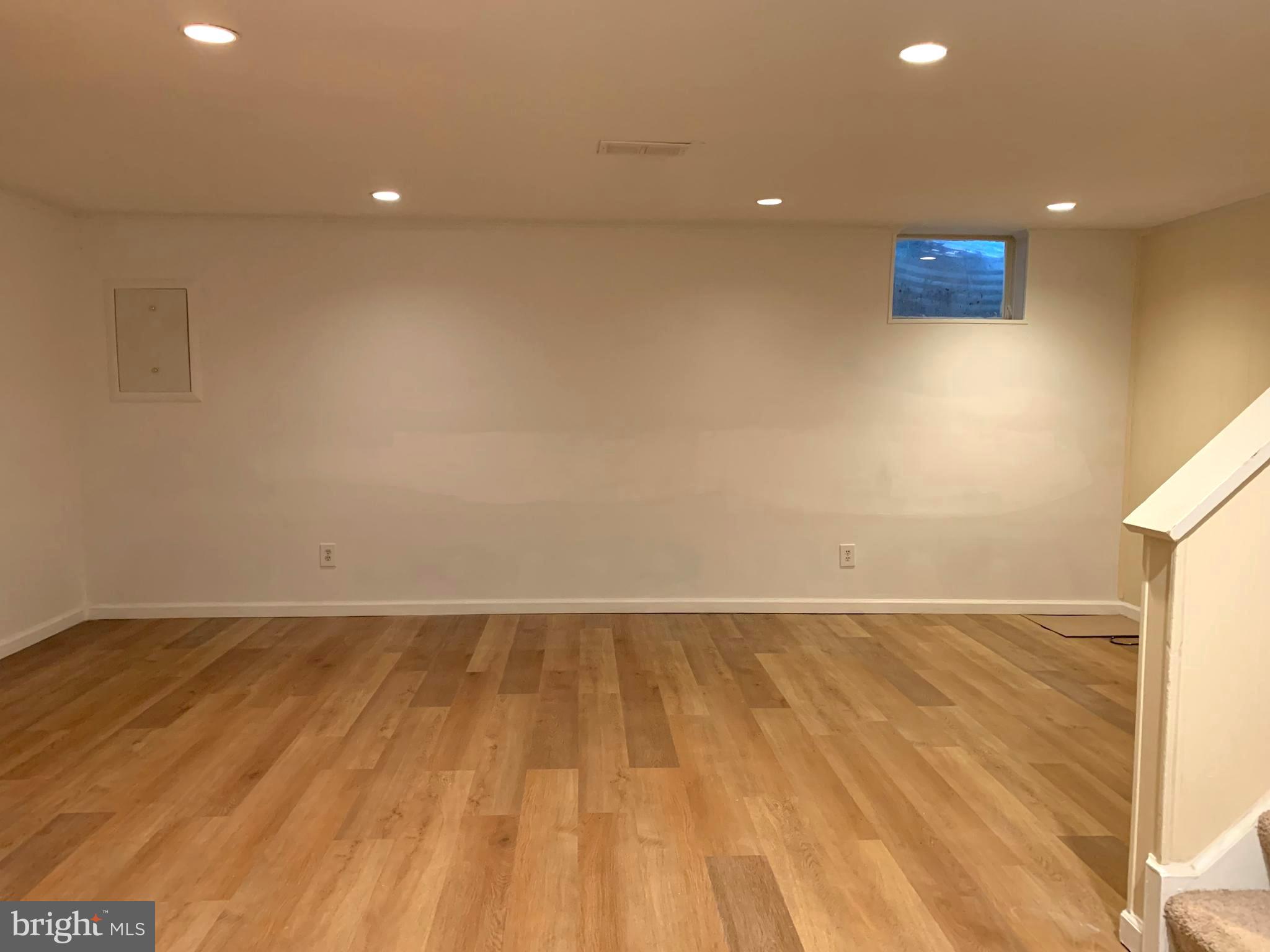 THE TIMBERS - Residential Lease