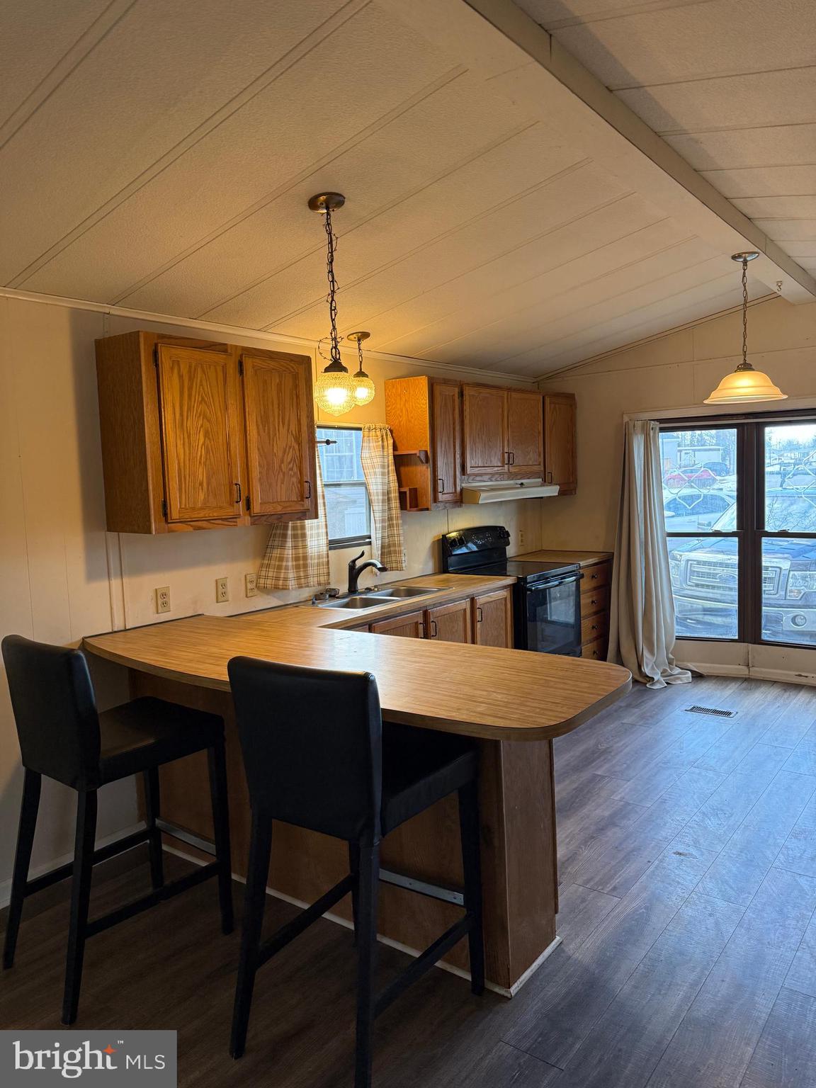 RICHLAND MDWS - Residential