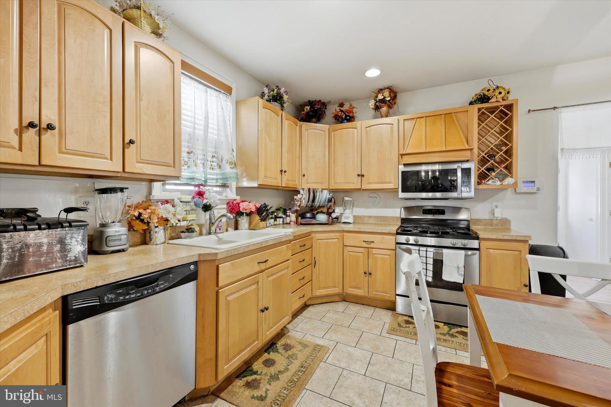 AFTON CREST - Residential