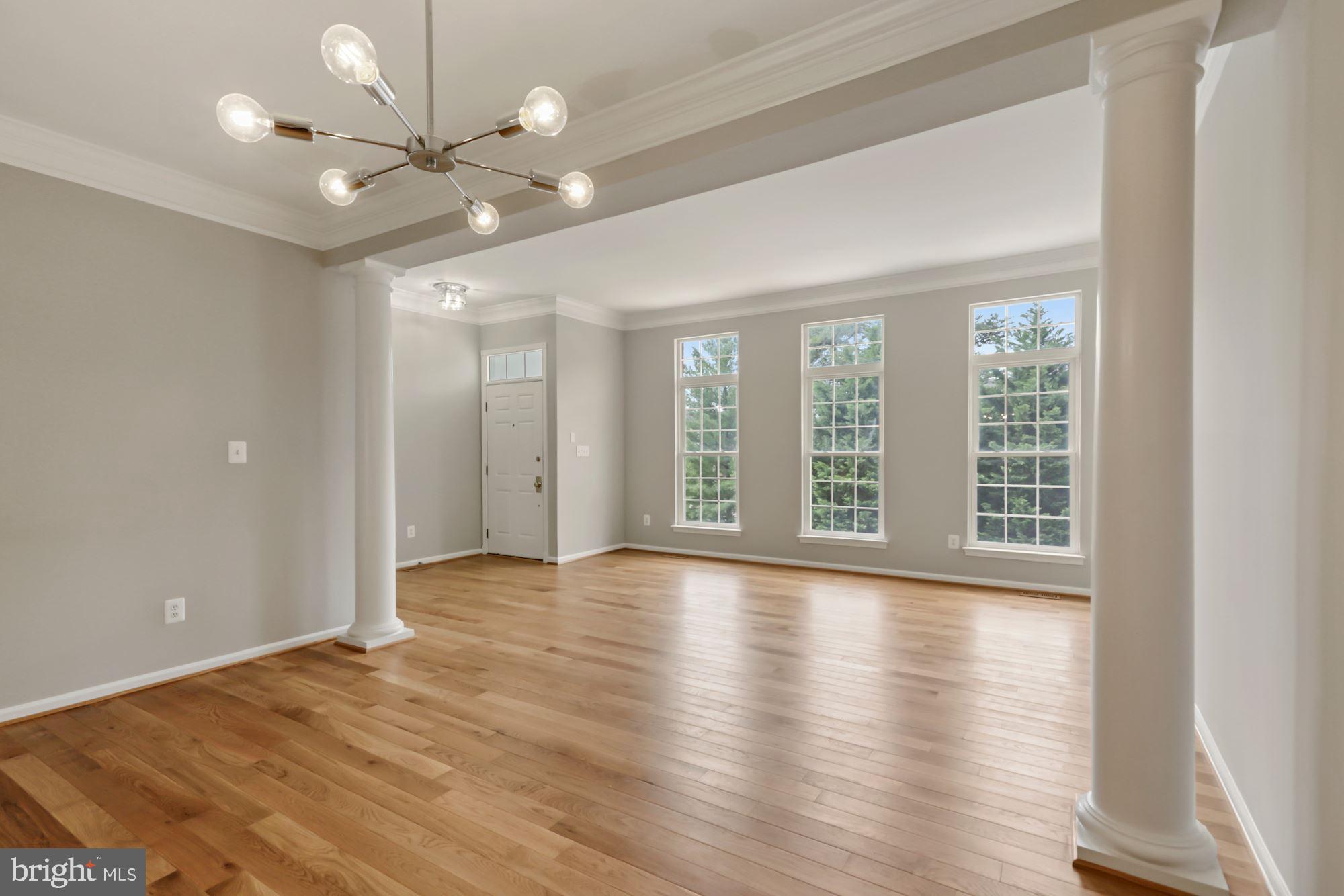 SOUTH RIDING - Residential Lease