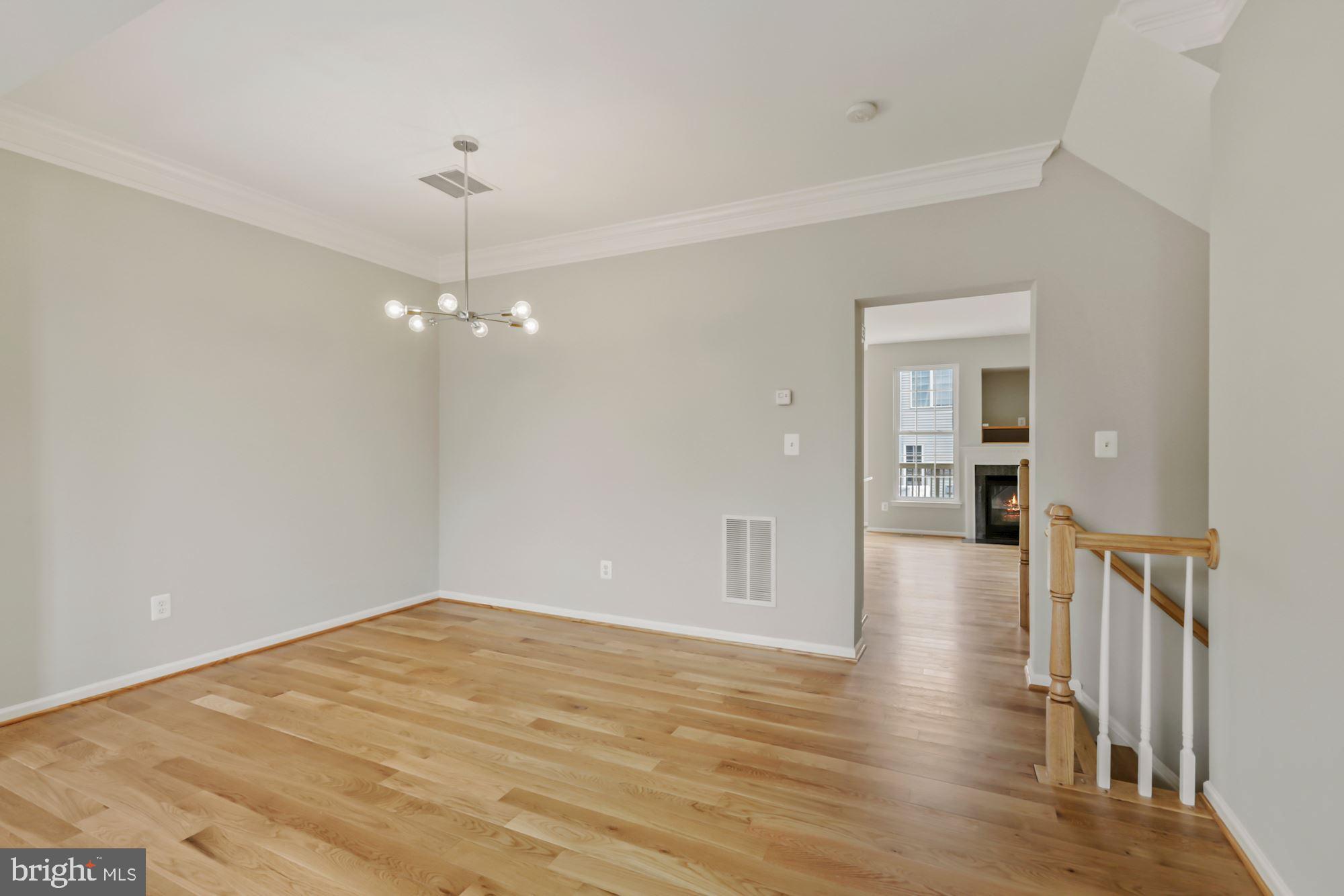 SOUTH RIDING - Residential Lease