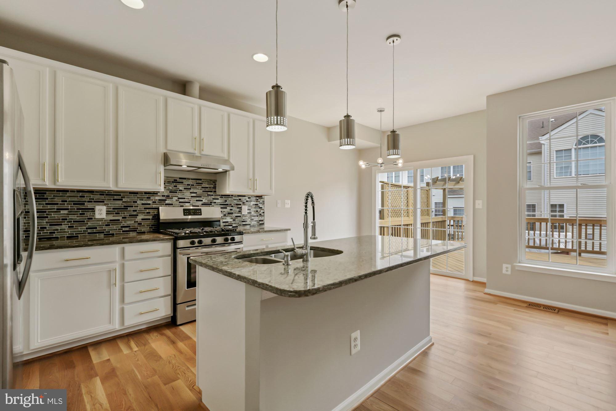 SOUTH RIDING - Residential Lease