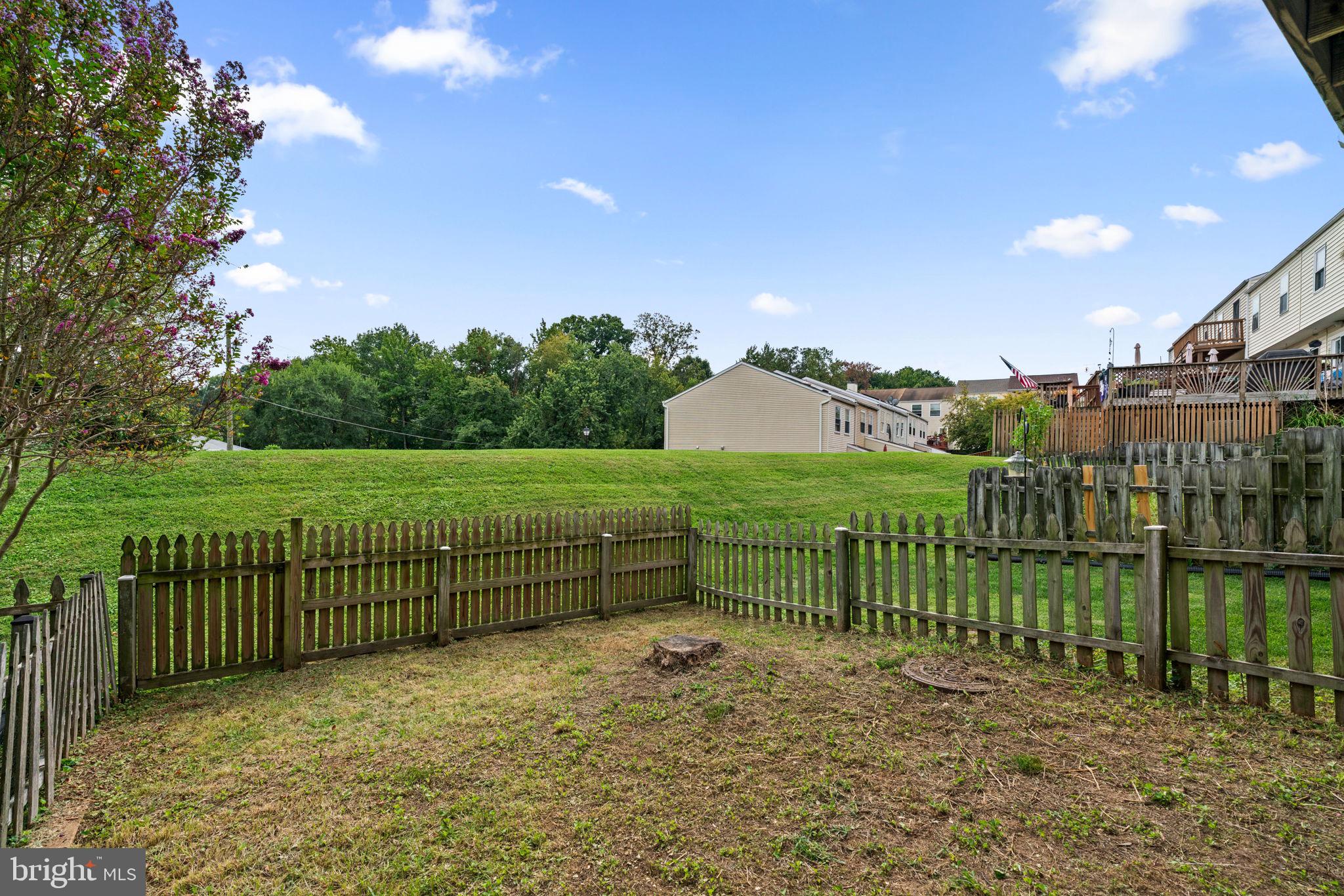 MARINE OAKS VILLAGE - Residential