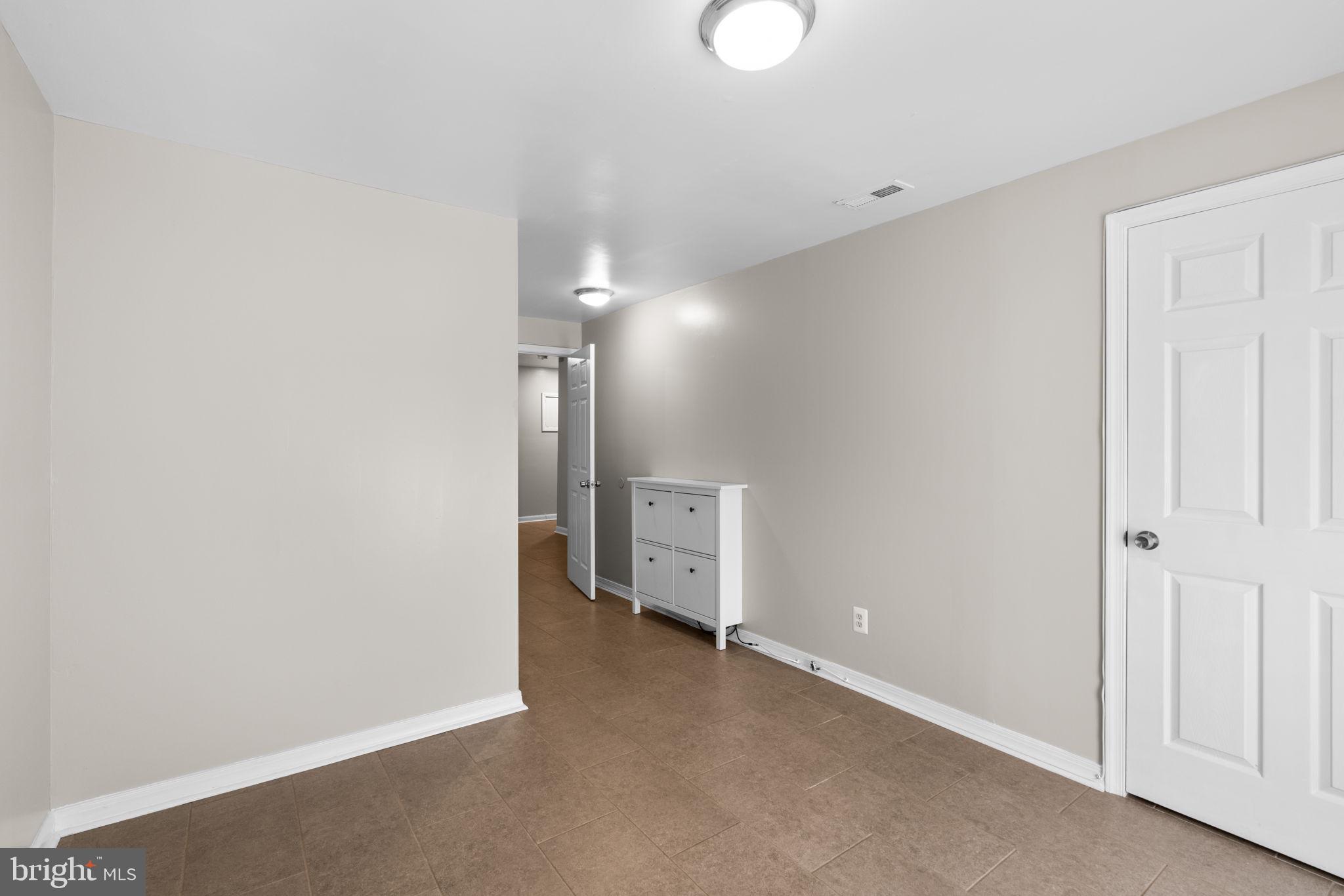 MARINE OAKS VILLAGE - Residential