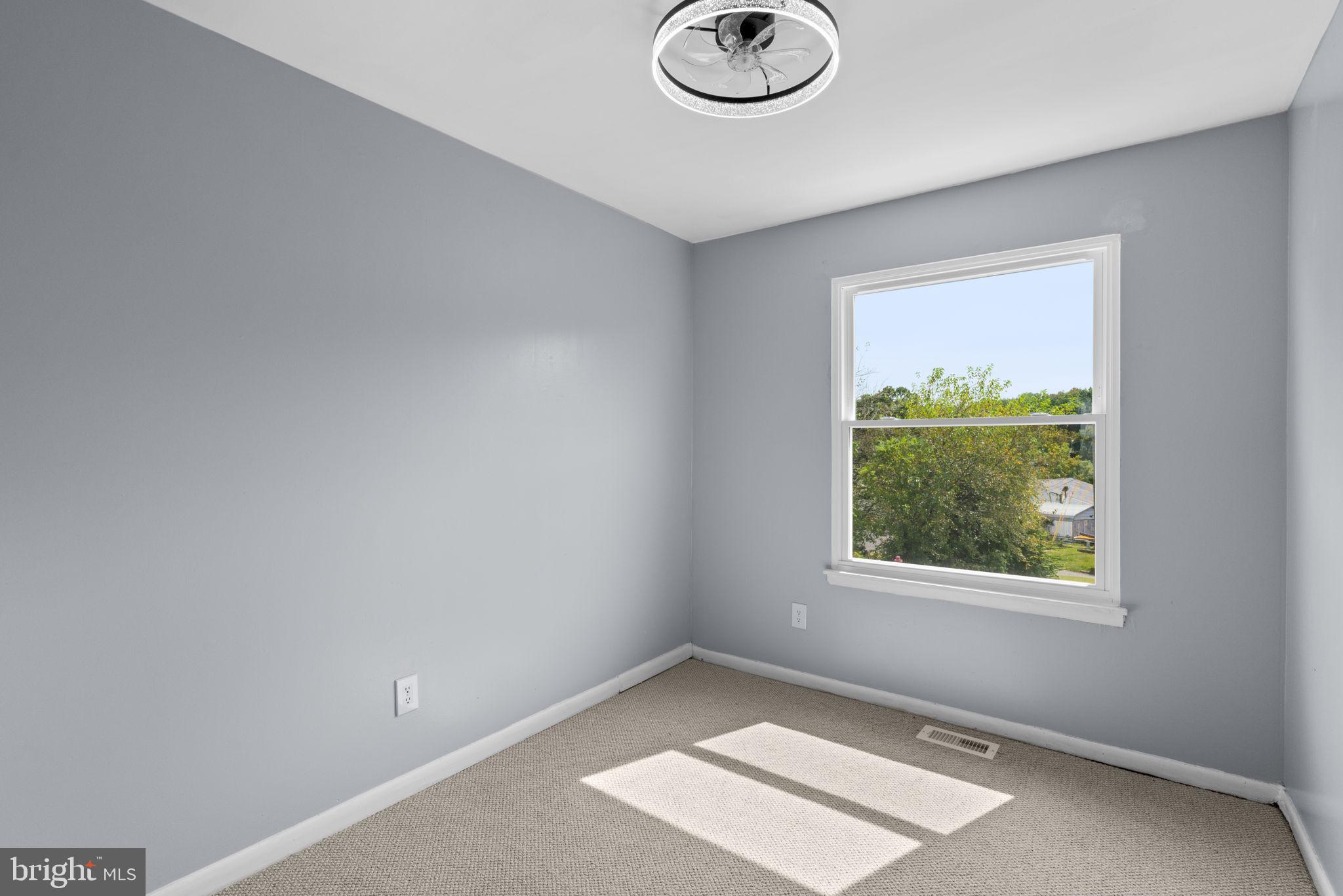 MARINE OAKS VILLAGE - Residential