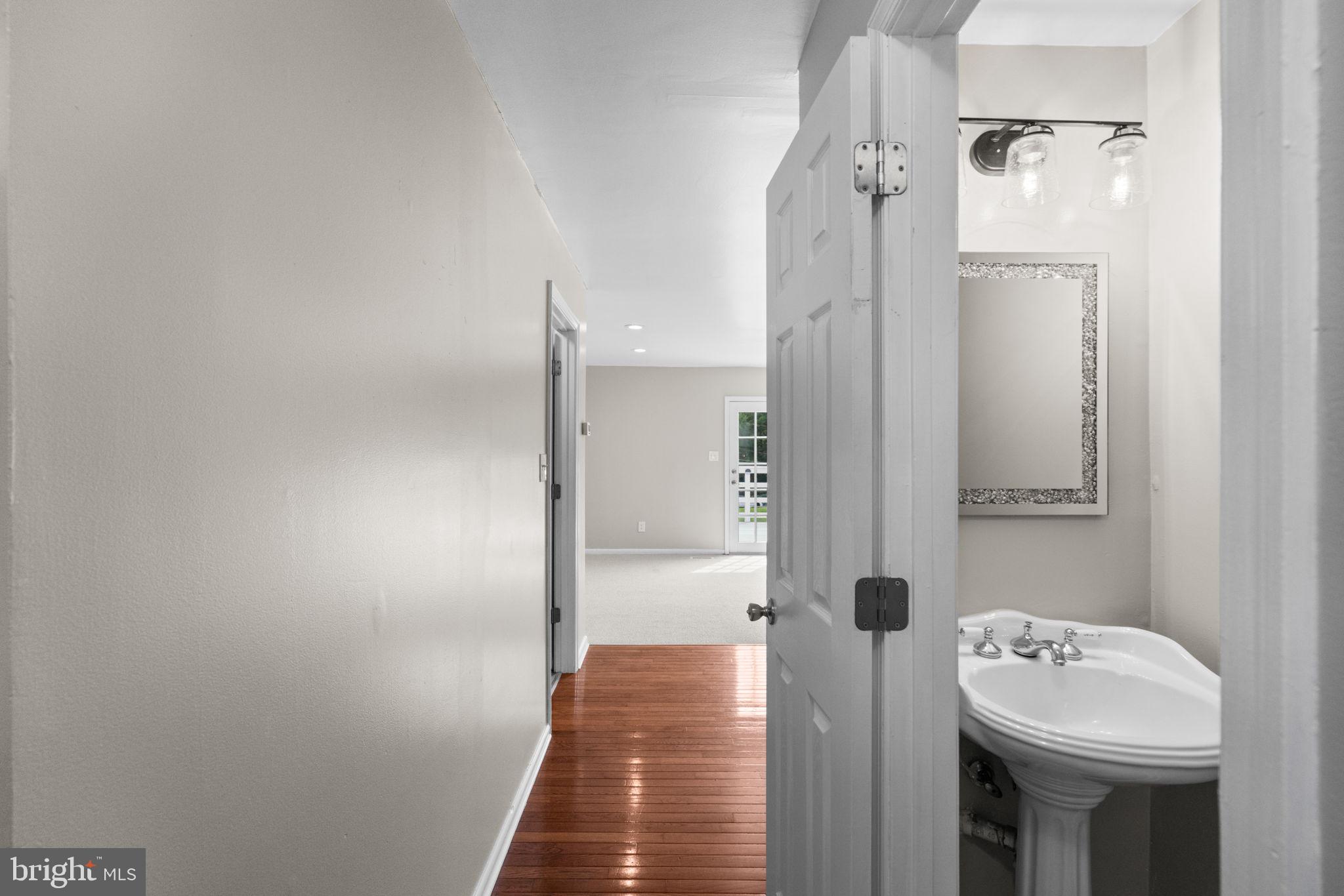 MARINE OAKS VILLAGE - Residential