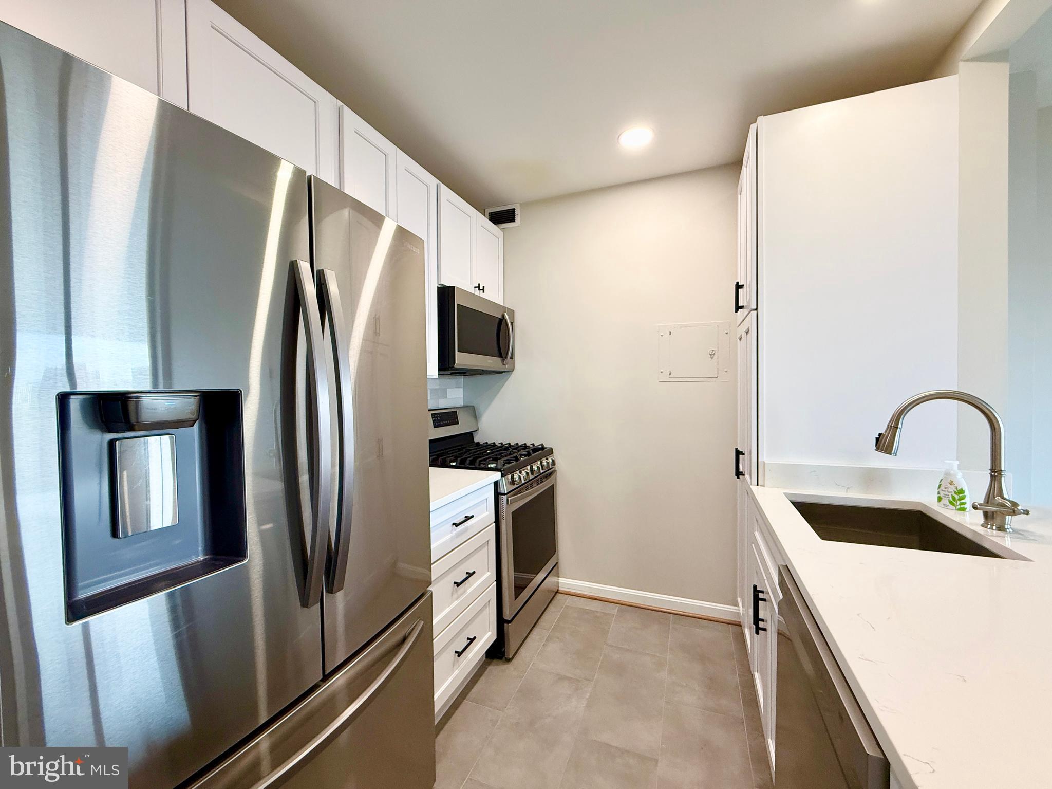 4141 N HENDERSON ROAD 715