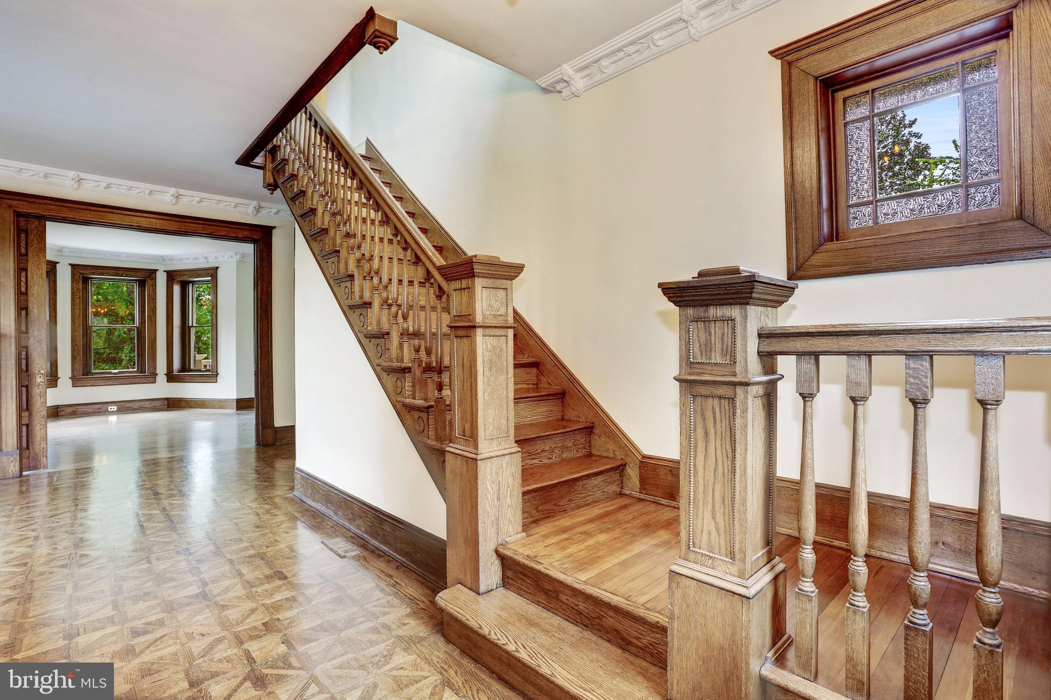 AMERICAN UNIVERSITY PARK - Residential