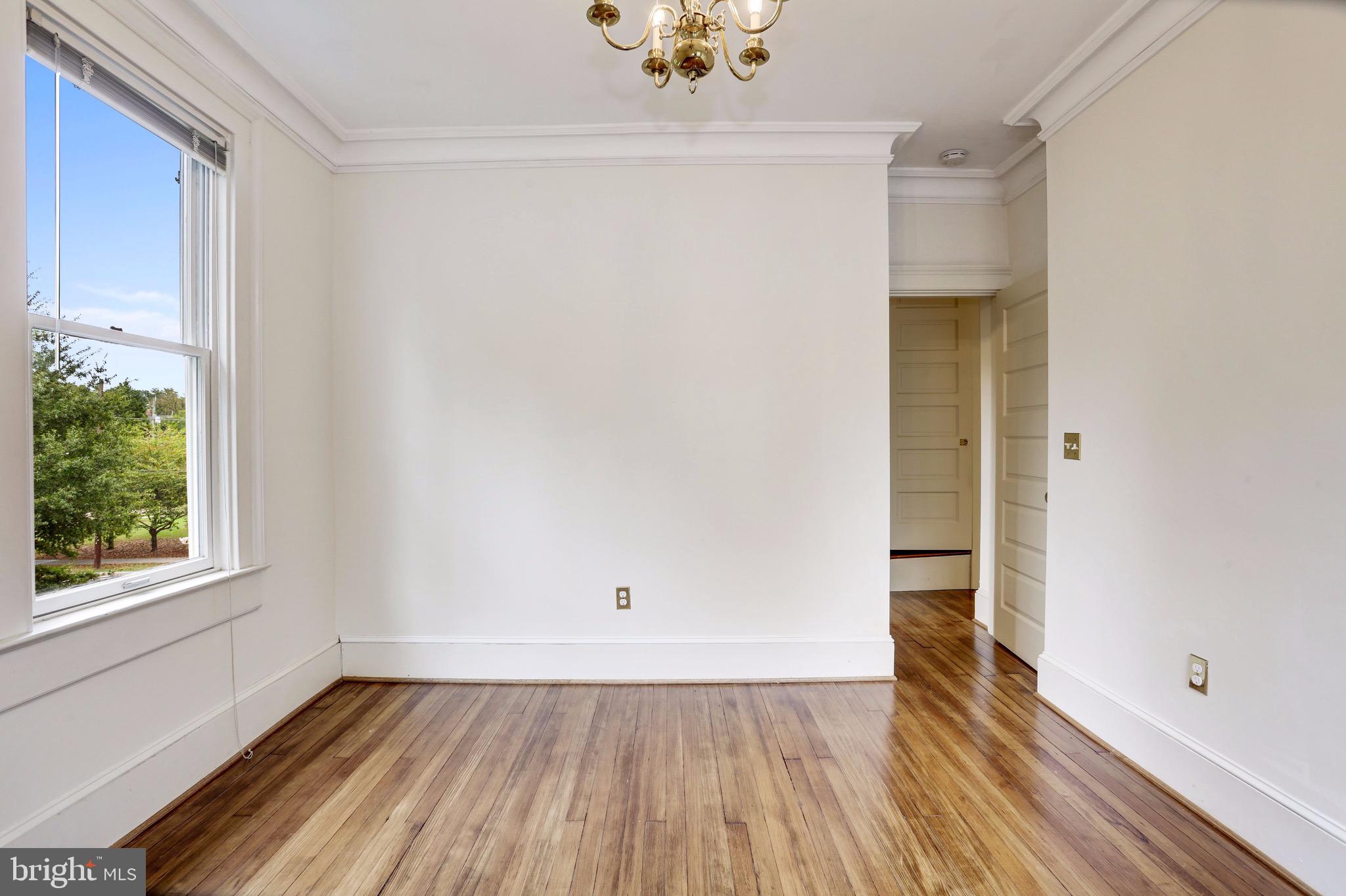 AMERICAN UNIVERSITY PARK - Residential