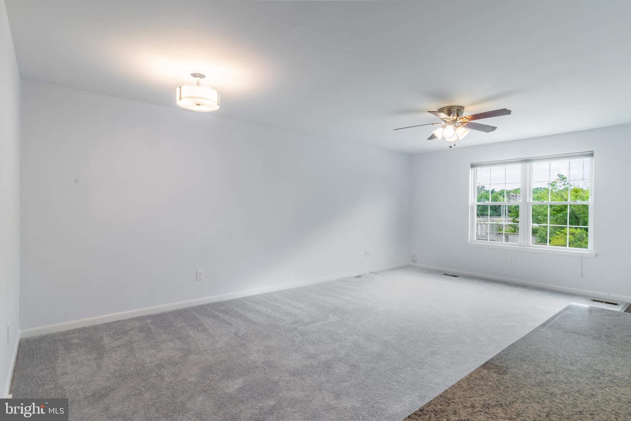 WOODLYN - Residential