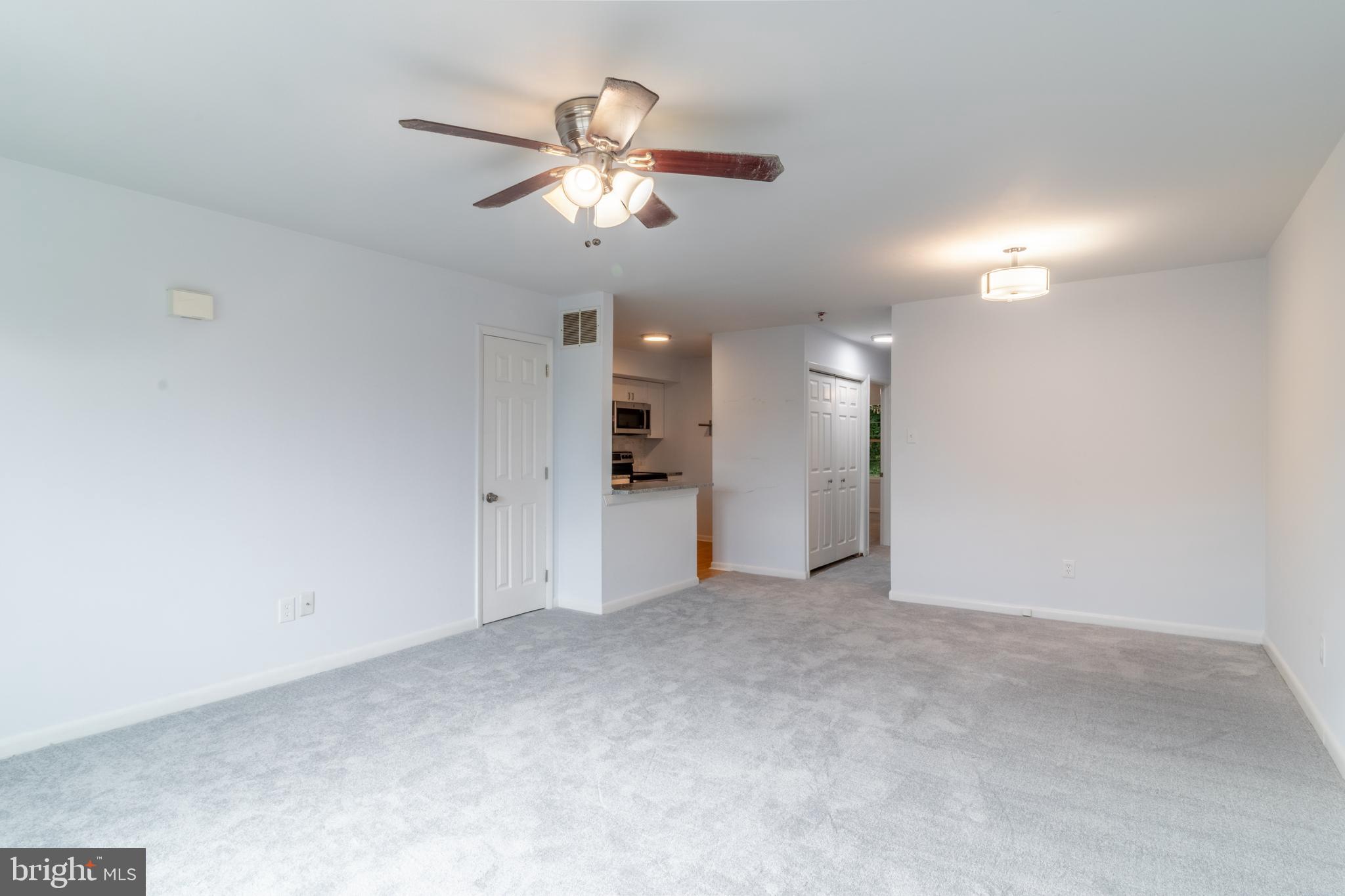 WOODLYN - Residential