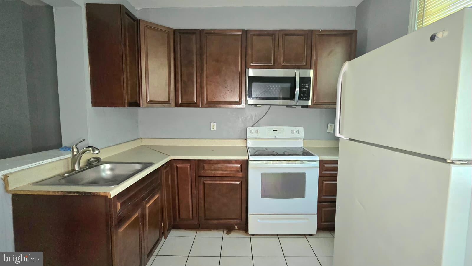 FELTONVILLE - Residential