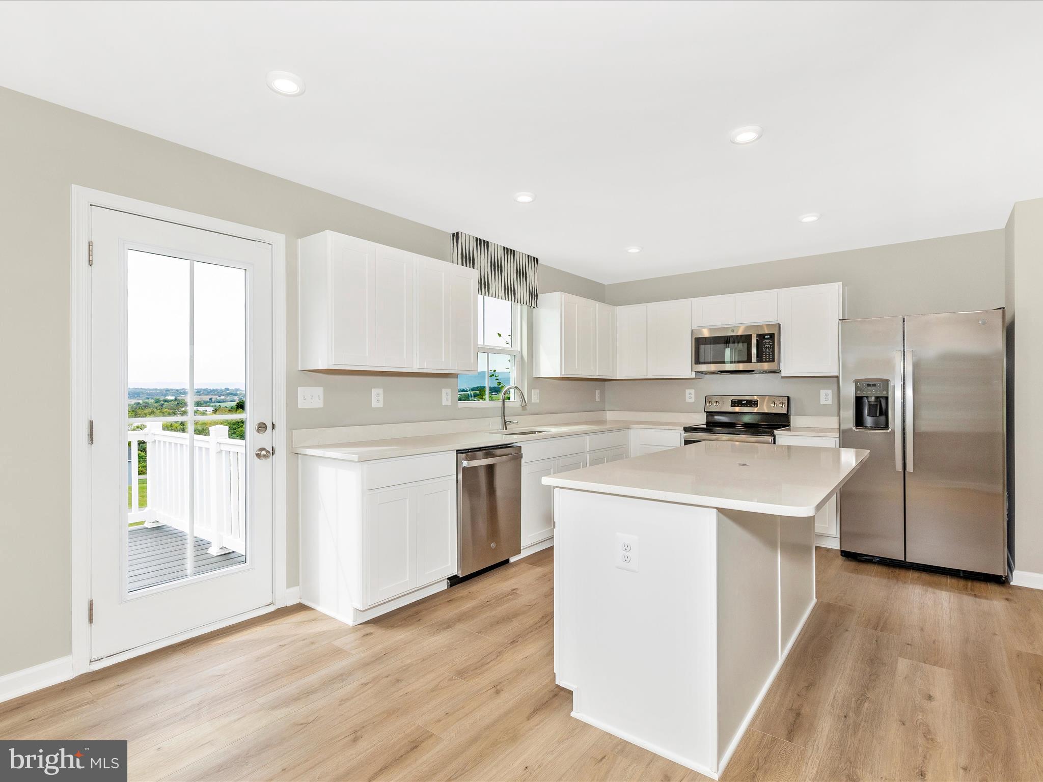 LAURICH GEMS SOUTH - Residential