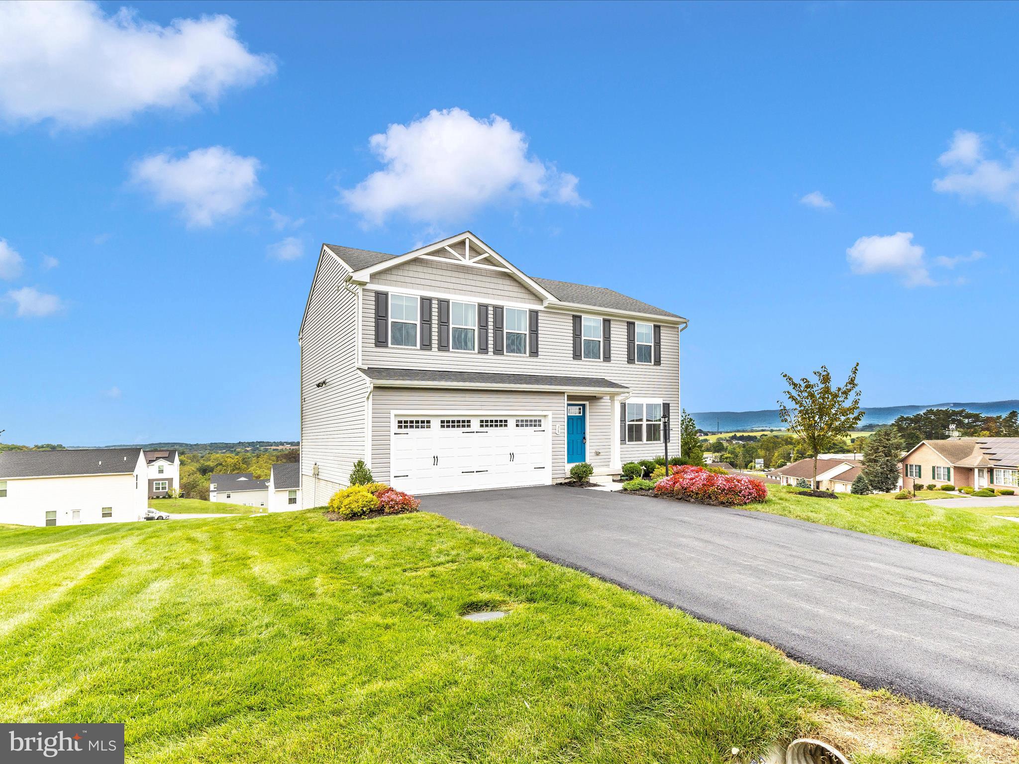 LAURICH GEMS SOUTH - Residential