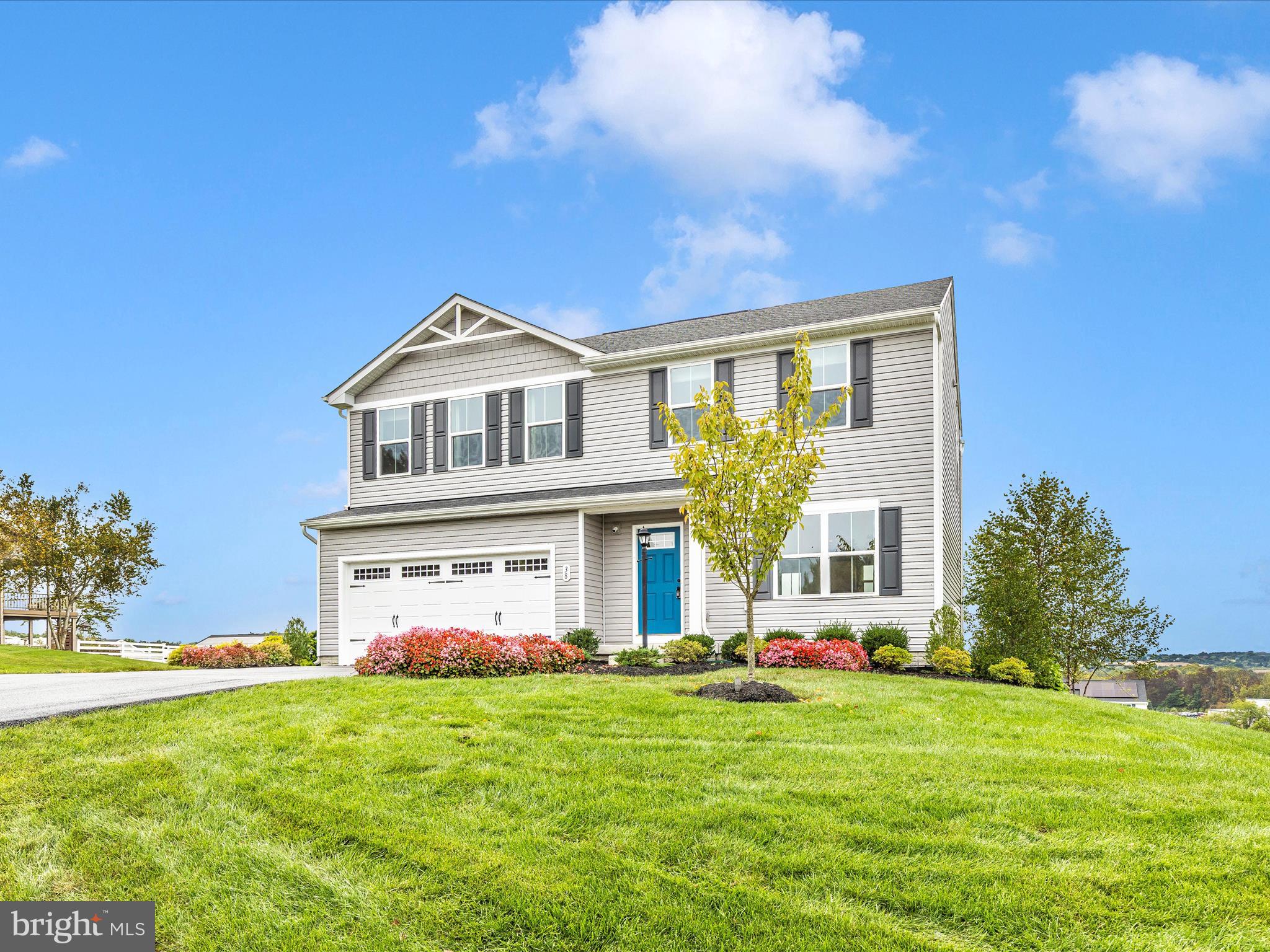 LAURICH GEMS SOUTH - Residential