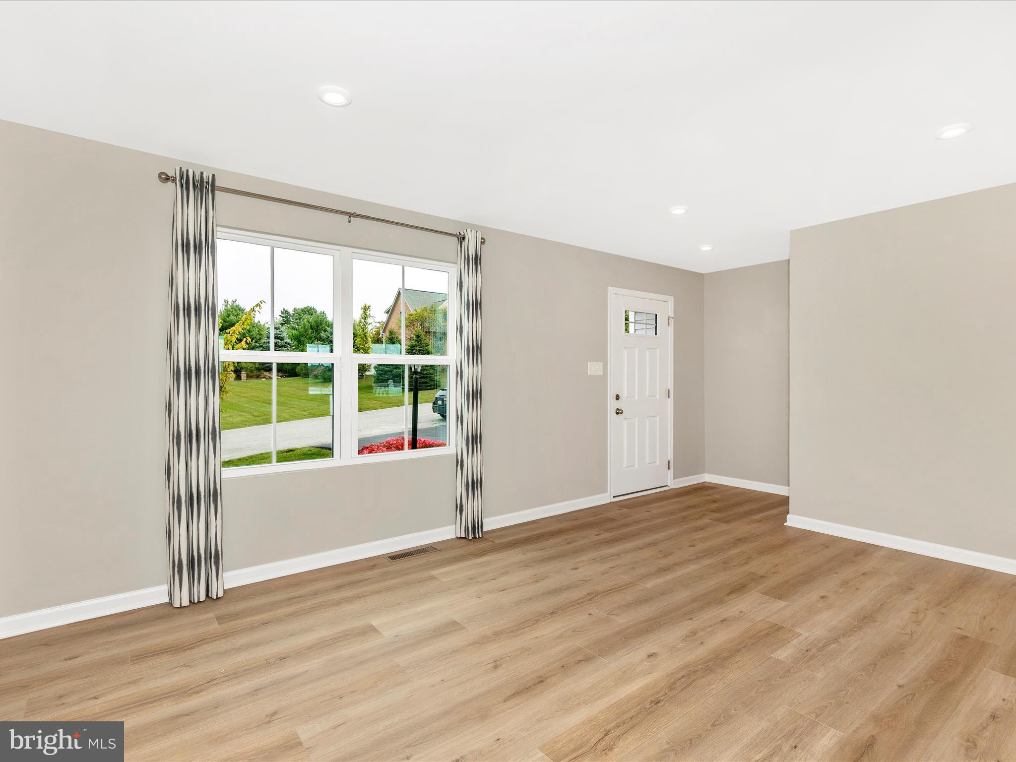 LAURICH GEMS SOUTH - Residential