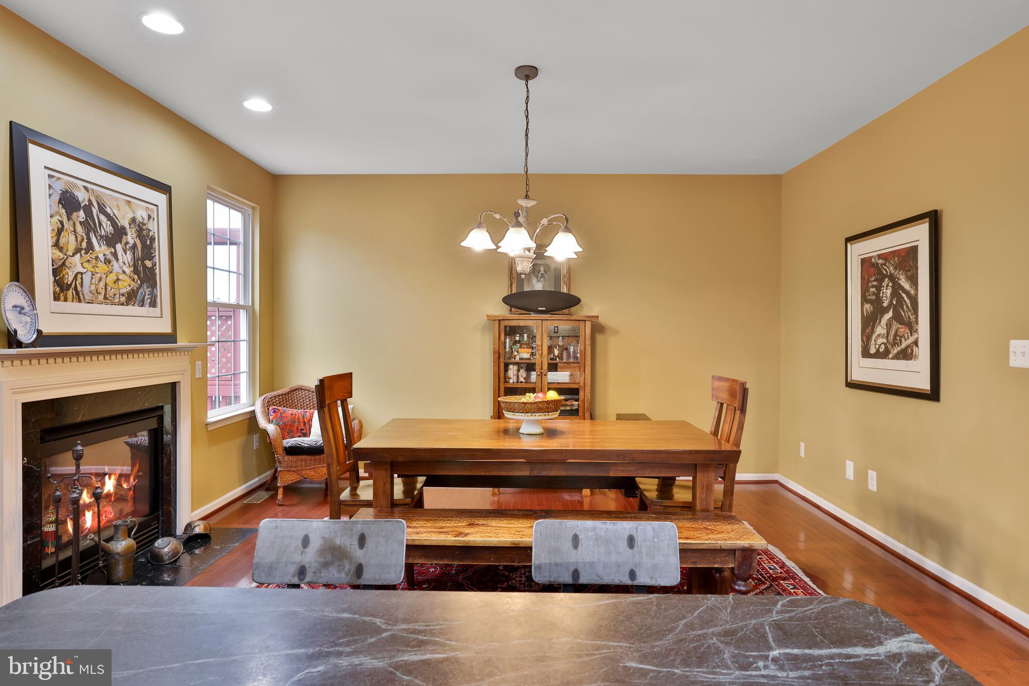 LOUDOUN VALLEY ESTATES - Residential