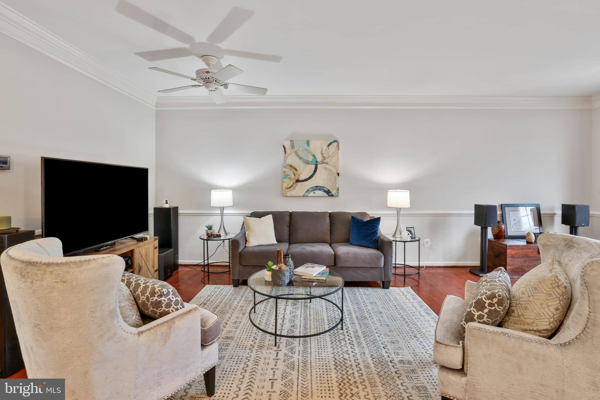 LOUDOUN VALLEY ESTATES - Residential