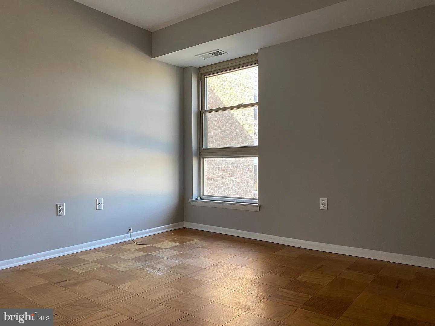 GLENWAYE GARDENS - Residential