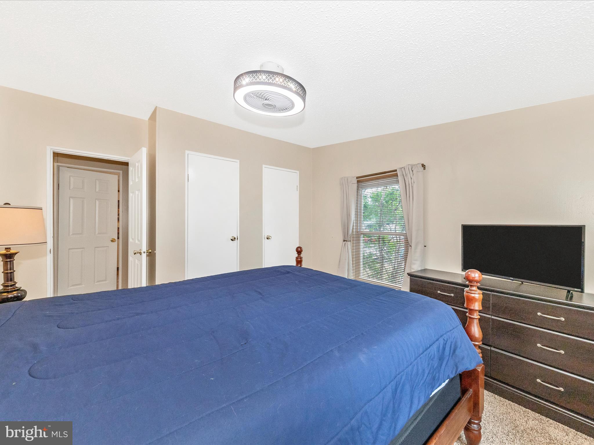 HIGHLAND MANOR - Residential