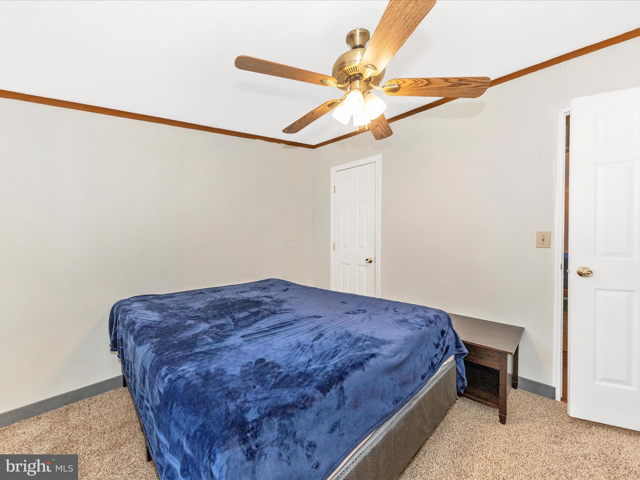 HIGHLAND MANOR - Residential