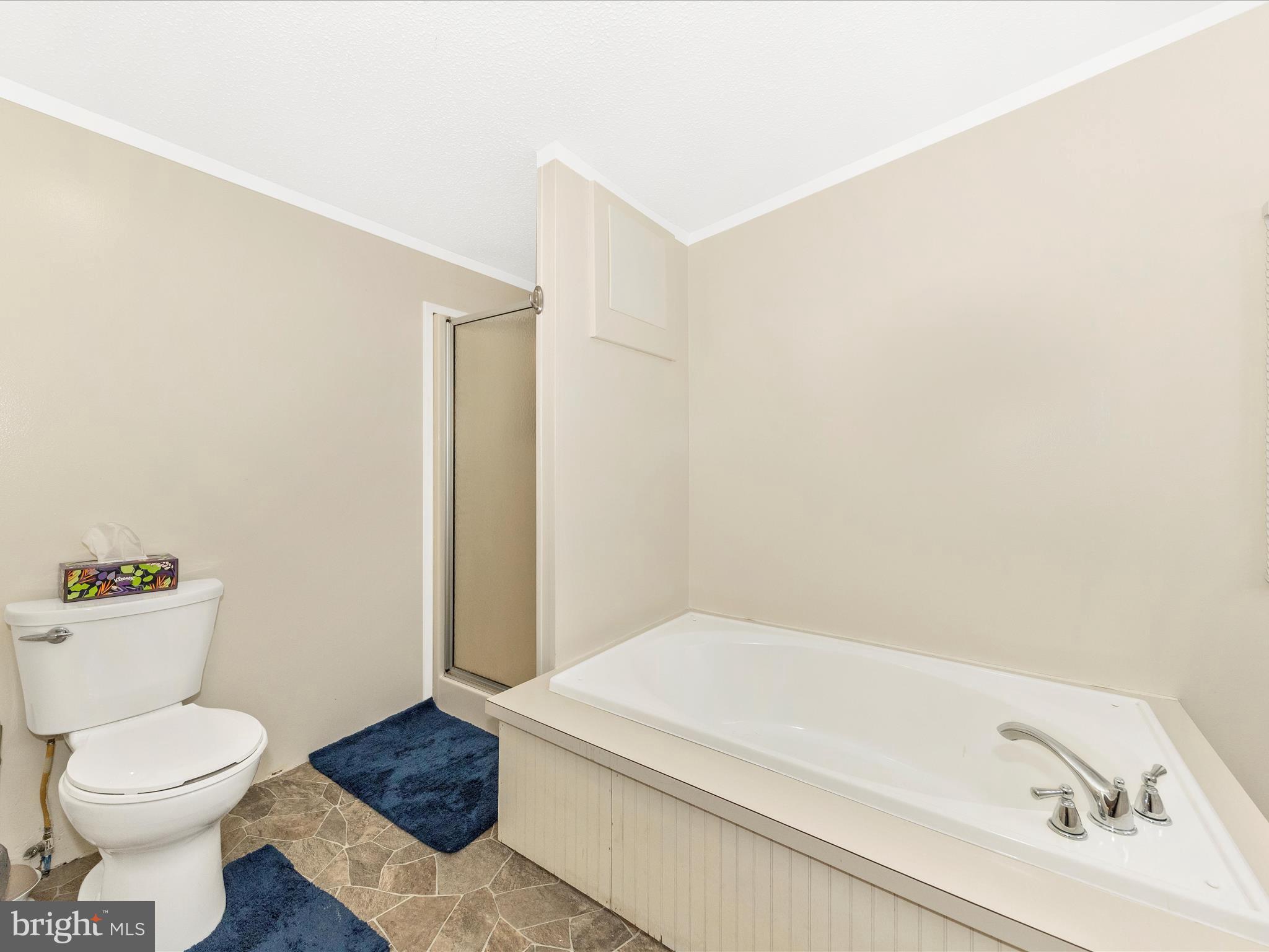 HIGHLAND MANOR - Residential