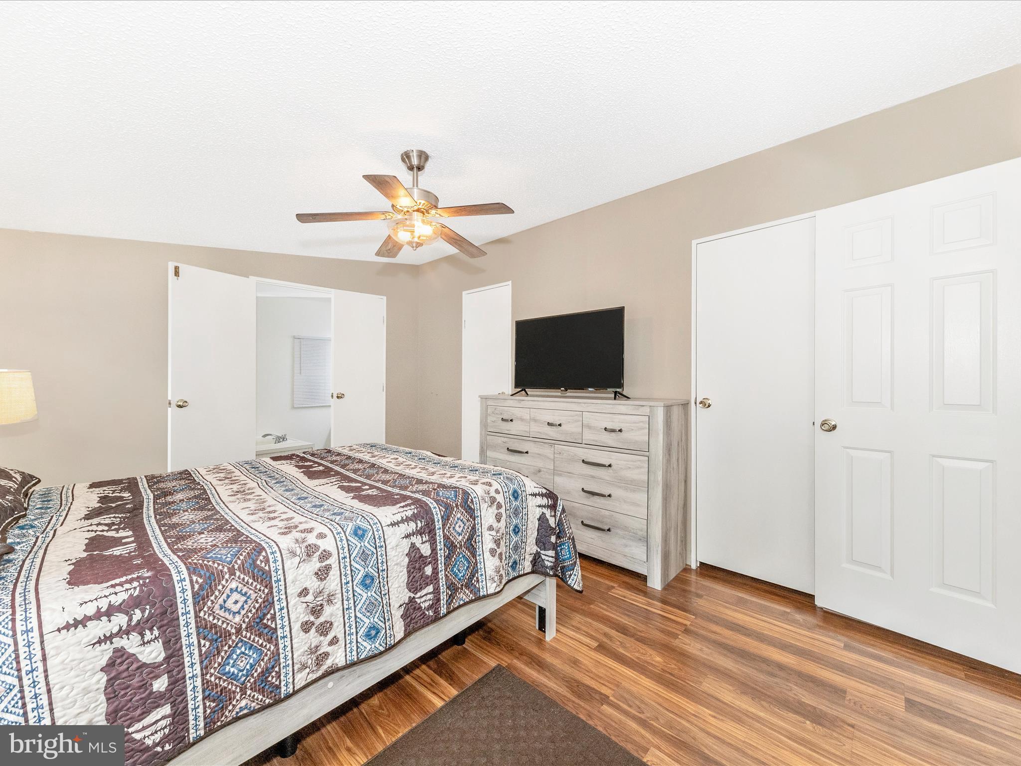 HIGHLAND MANOR - Residential