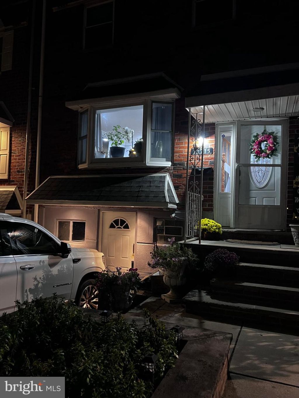 Photo of 12715 Cabell Road, PHILADELPHIA, PA 19154 (MLS # PAPH2561218)