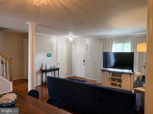 TOWNES AT TINKER'S CREEK - Residential