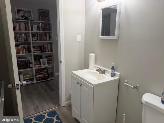 TOWNES AT TINKER'S CREEK - Residential