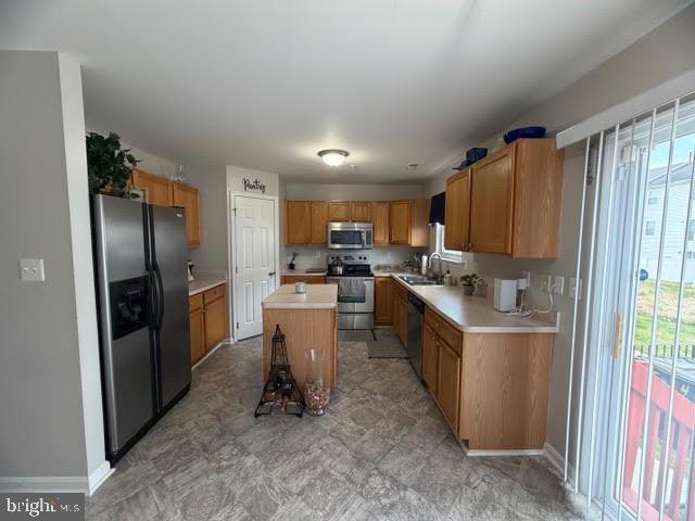 TOWNES AT TINKER'S CREEK - Residential