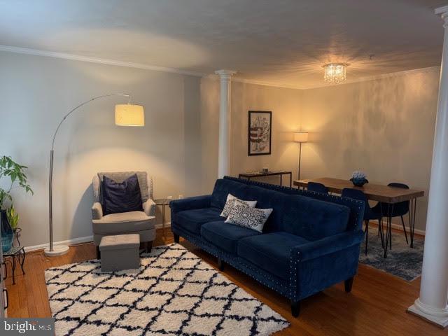 TOWNES AT TINKER'S CREEK - Residential