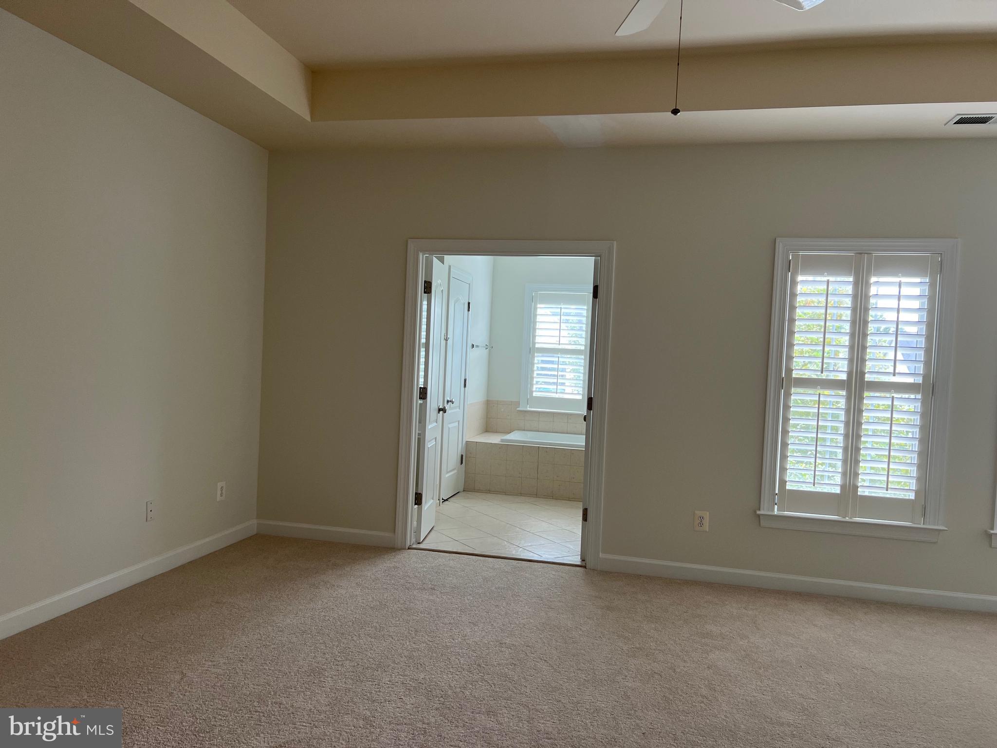 CHARLESTON SQUARE TOWNHM - Residential Lease