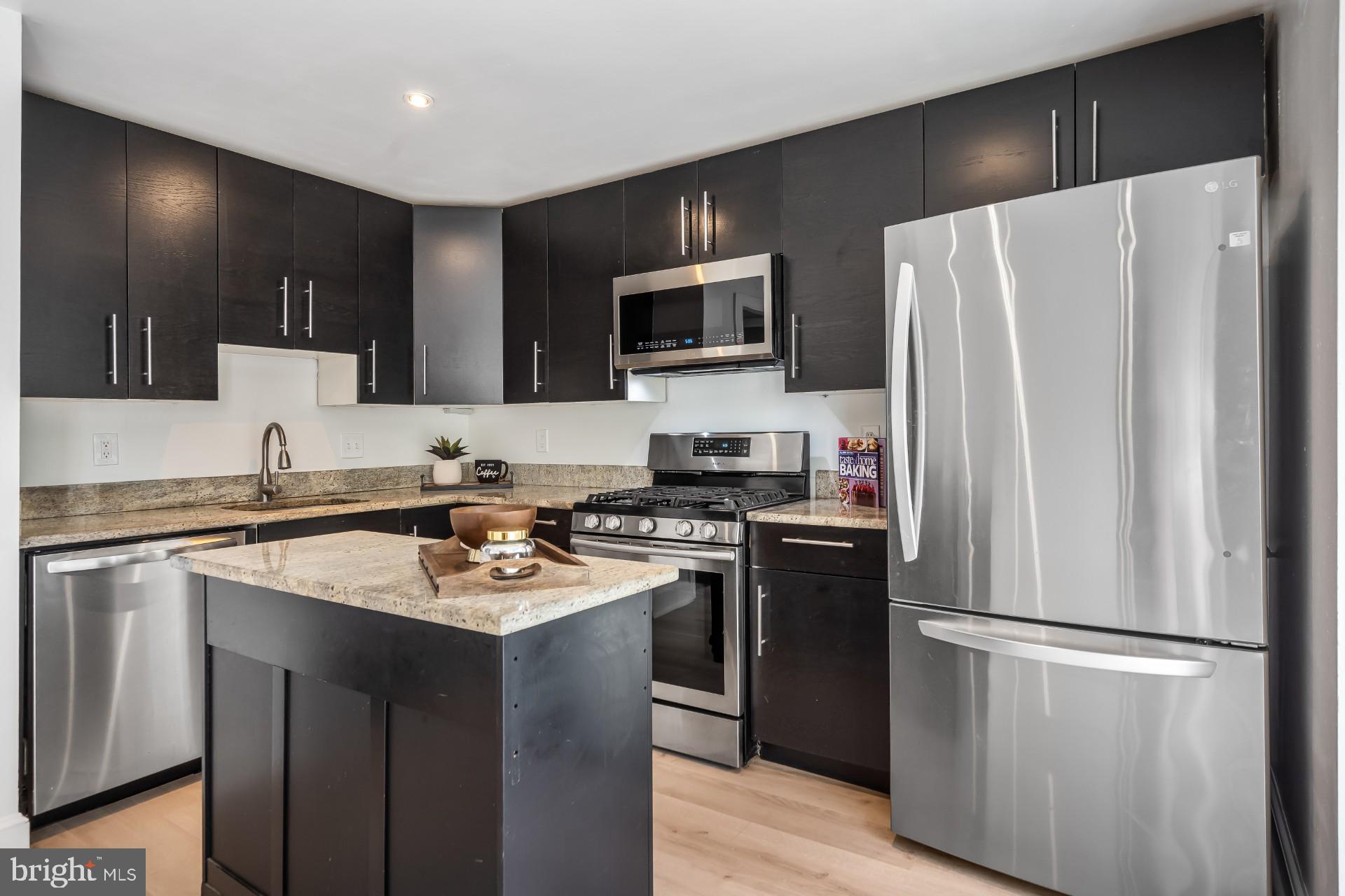 7860 PARTHIAN COURT
