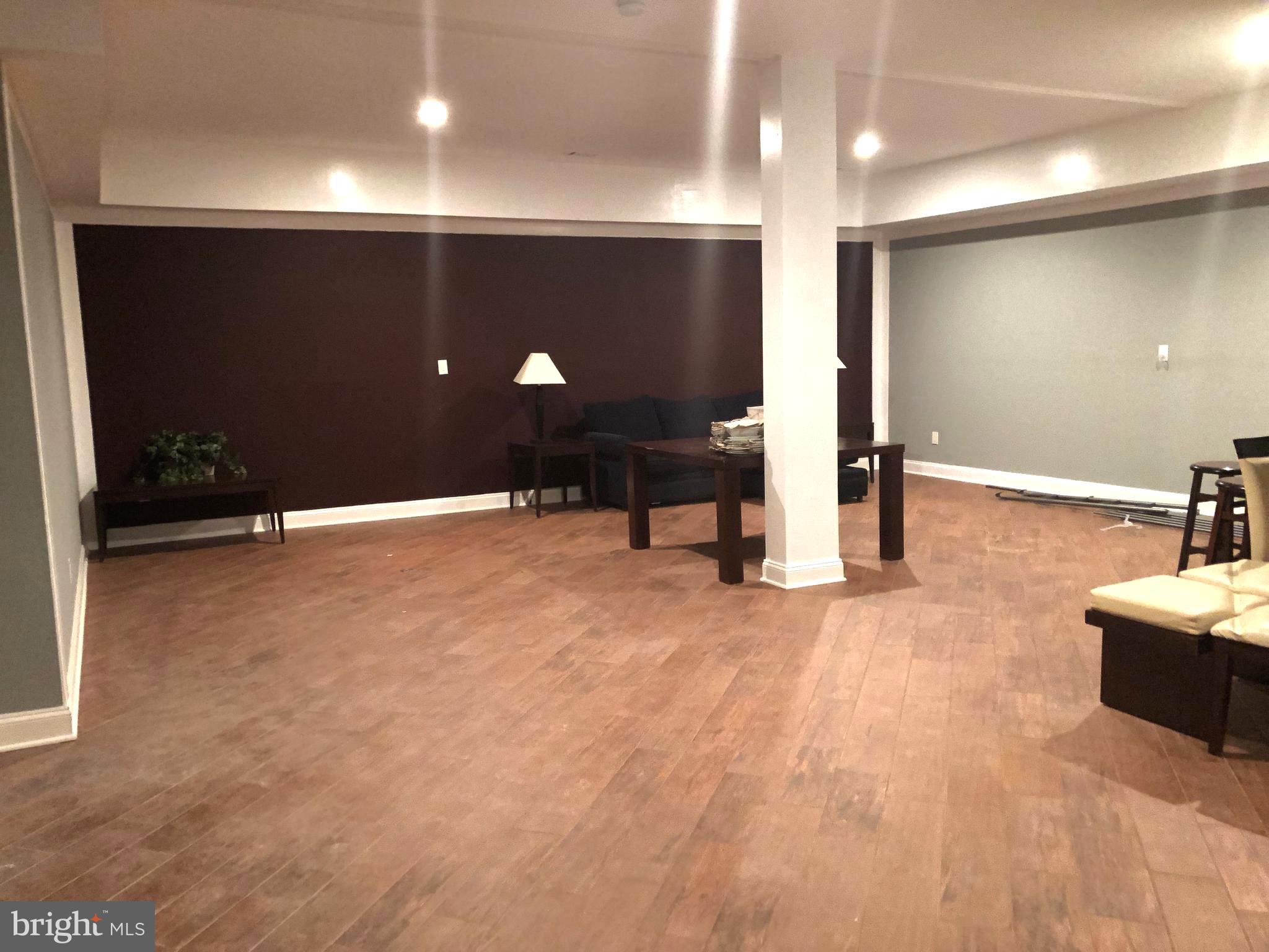 STENWOOD - Residential Lease